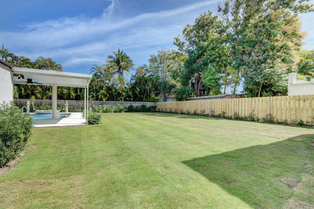 LAKEWOOD - Residential