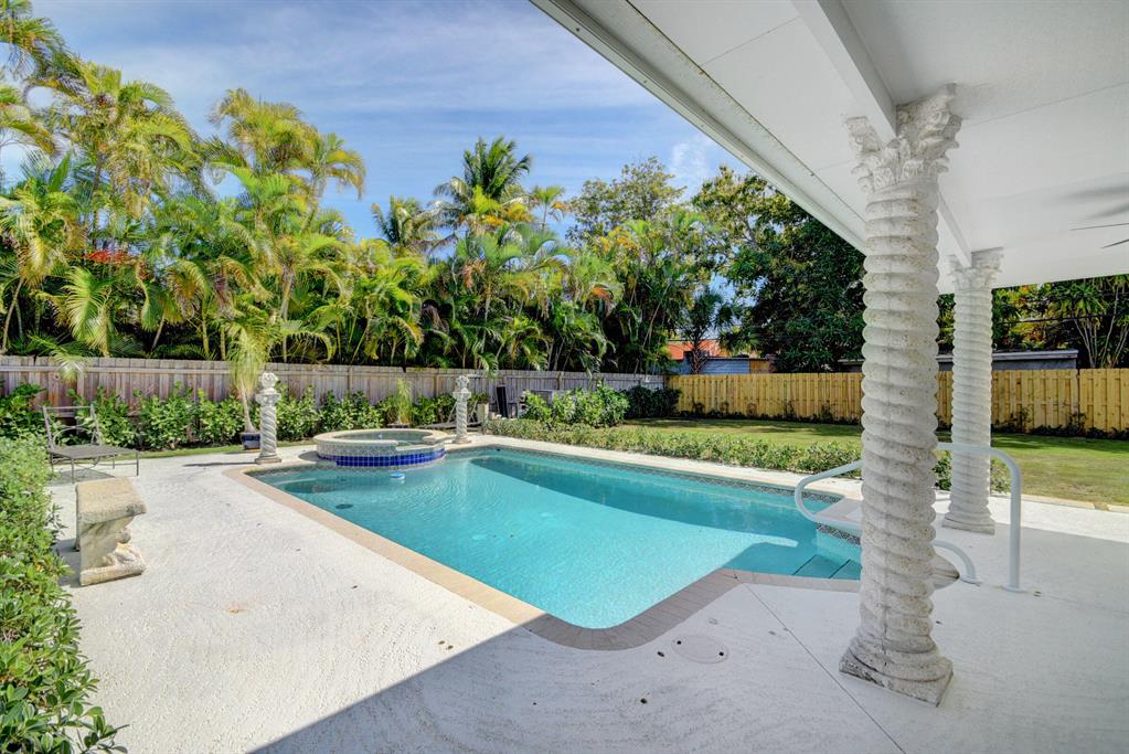 LAKEWOOD - Residential