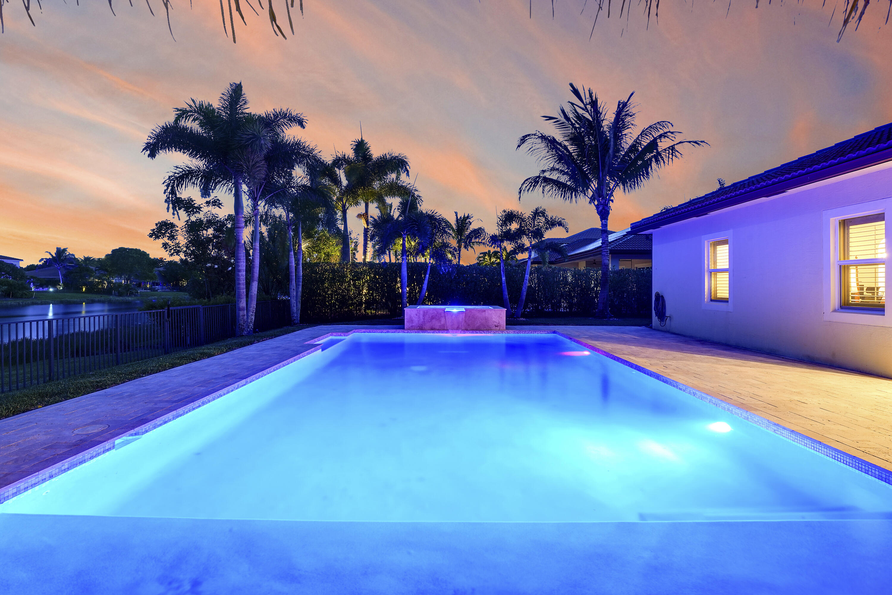 LOXAHATCHEE RESERVE - Residential