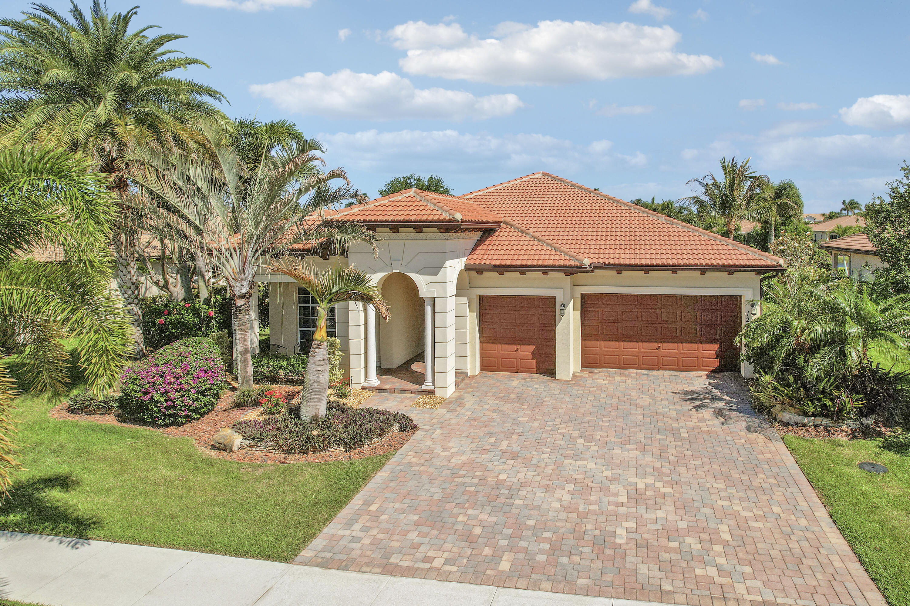 LOXAHATCHEE RESERVE - Residential