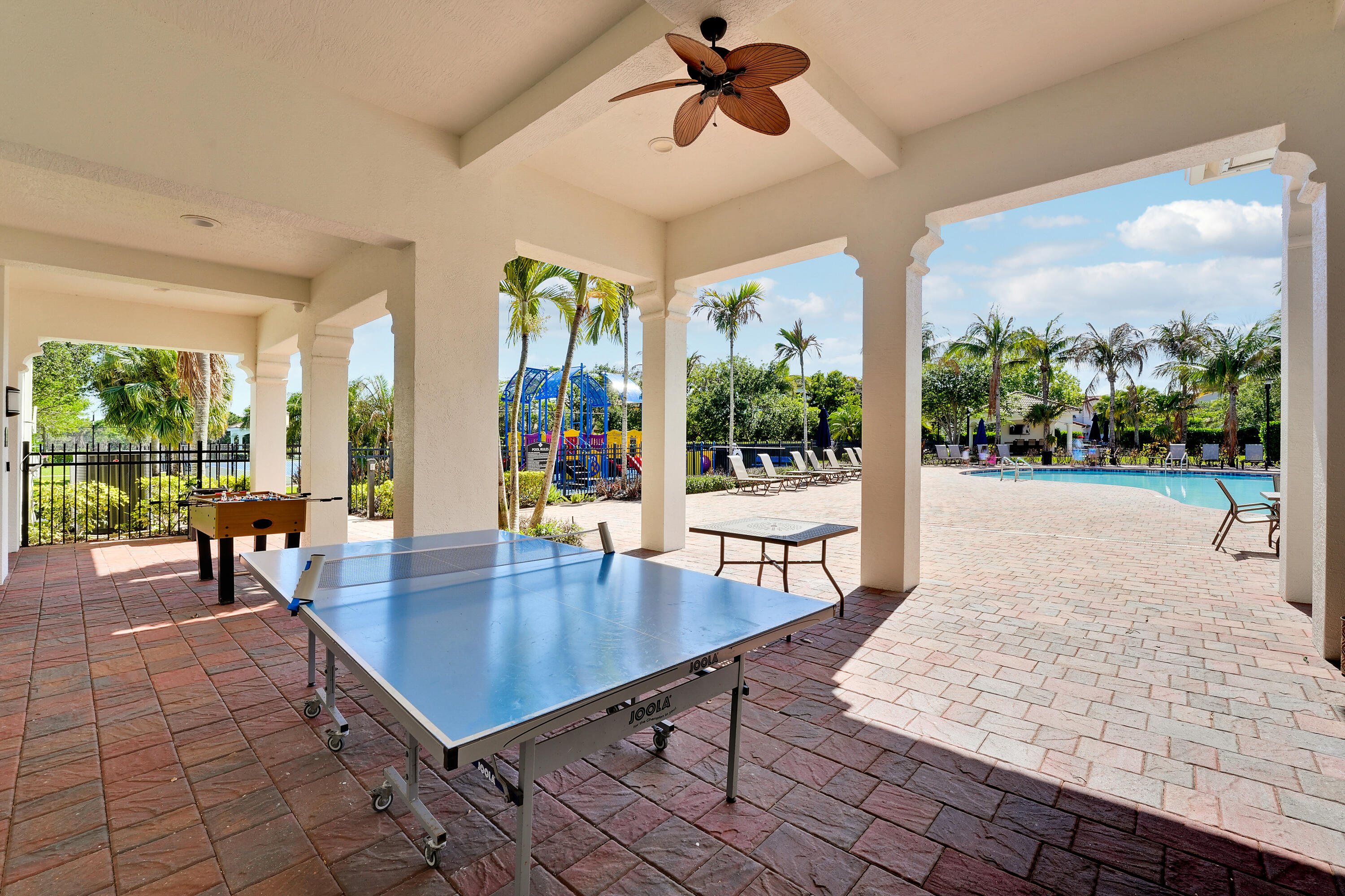 LOXAHATCHEE RESERVE - Residential