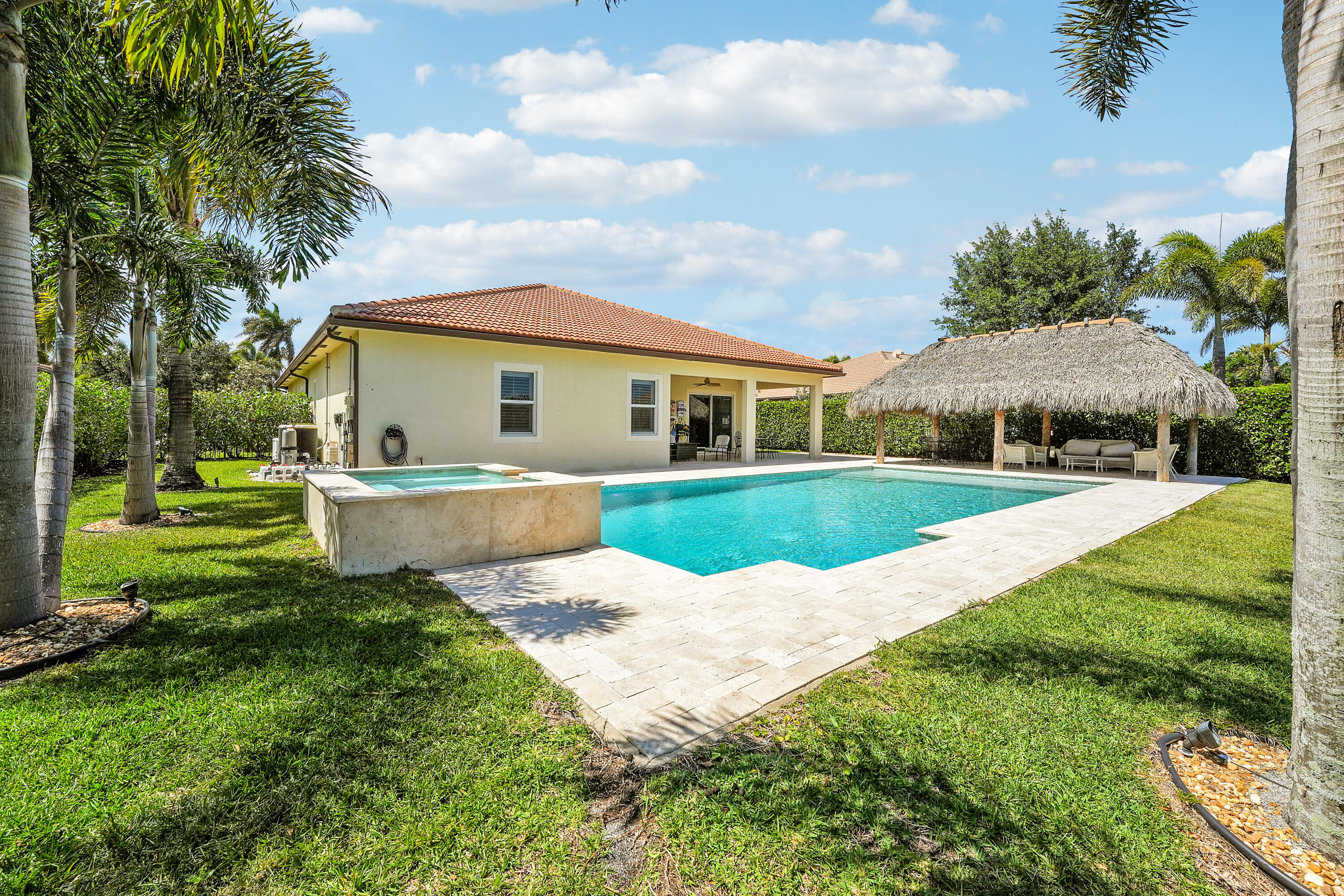 LOXAHATCHEE RESERVE - Residential