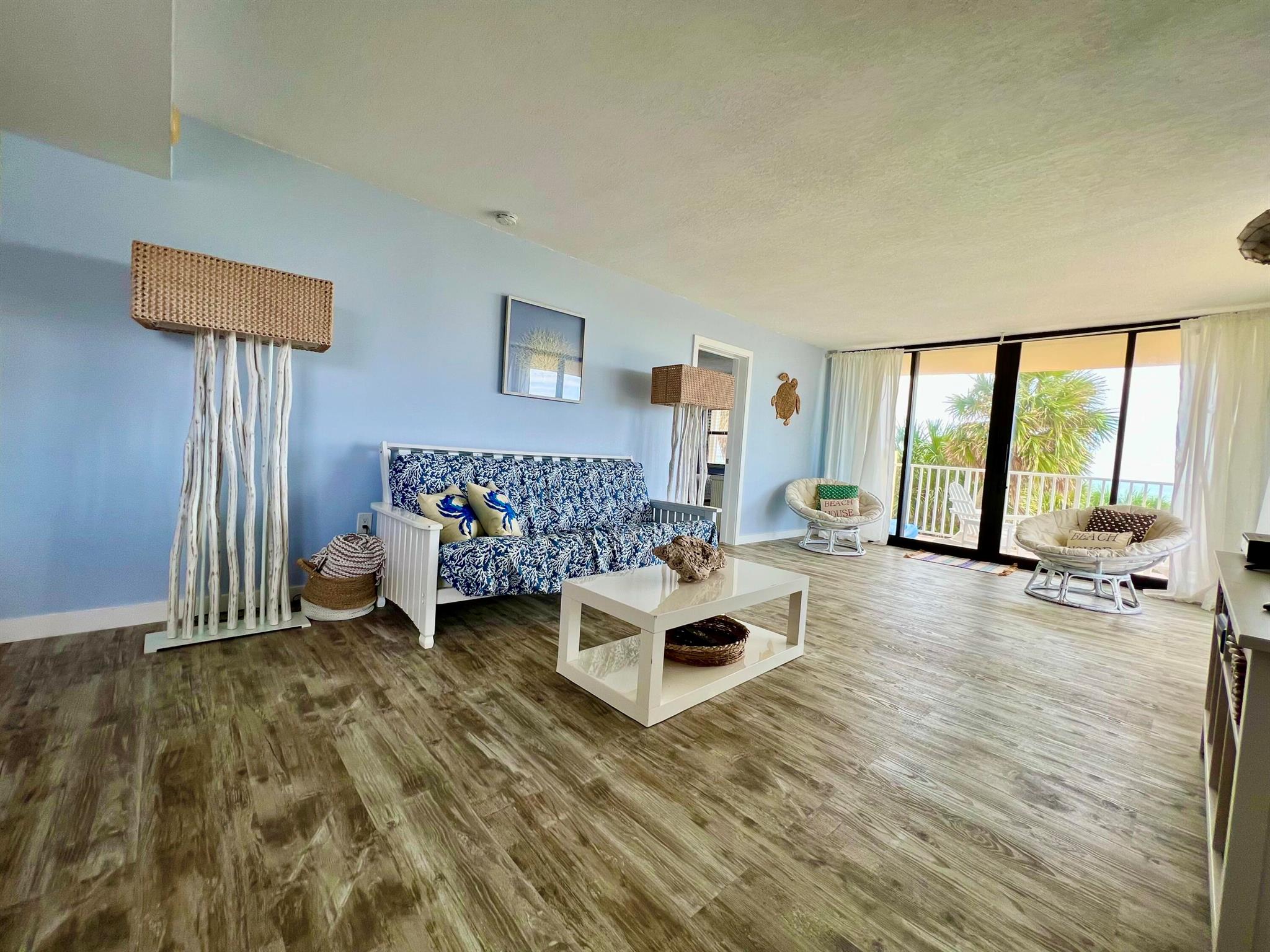 SEA PALMS CONDOMINIUM - Residential