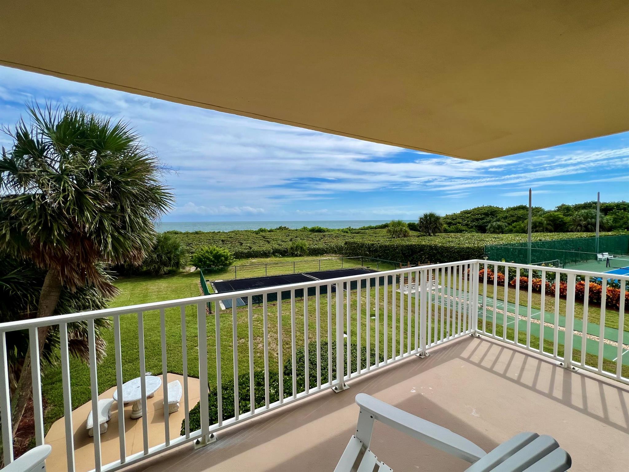 SEA PALMS CONDOMINIUM - Residential