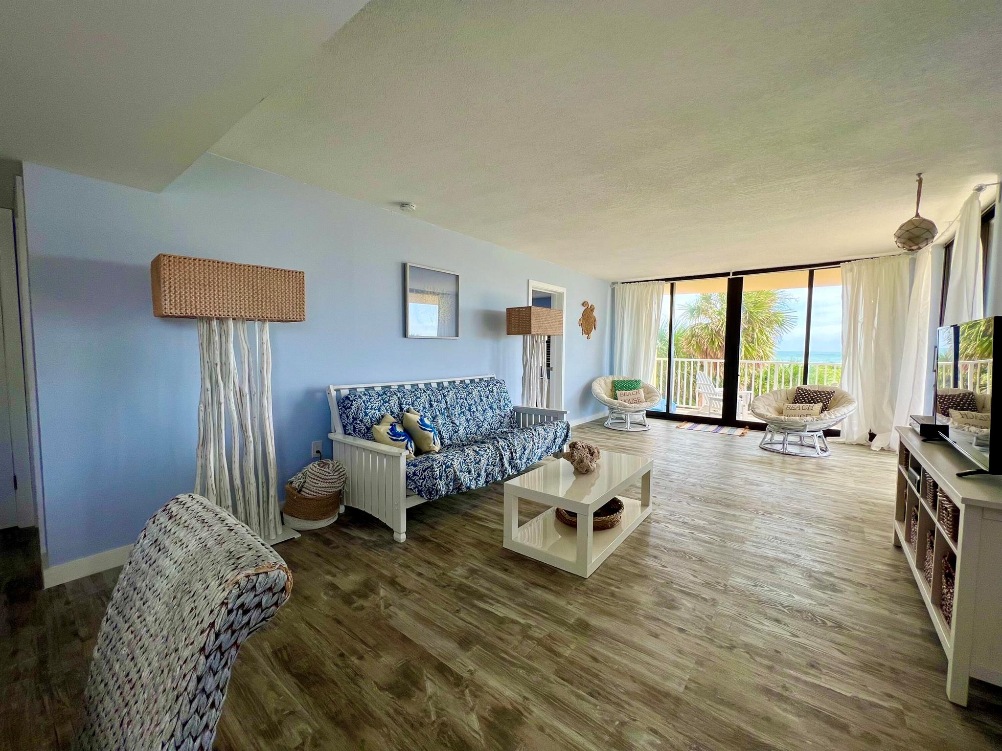 SEA PALMS CONDOMINIUM - Residential