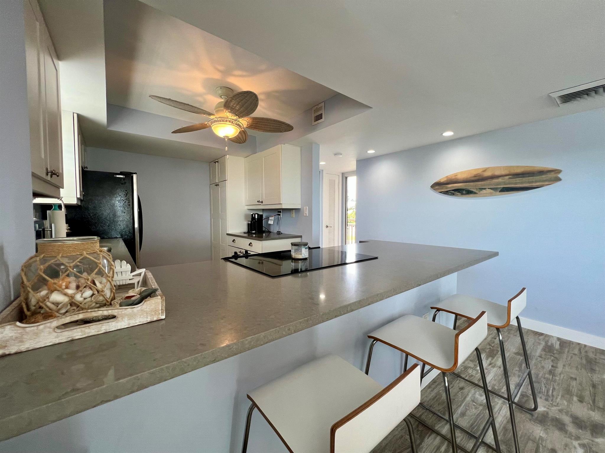 SEA PALMS CONDOMINIUM - Residential