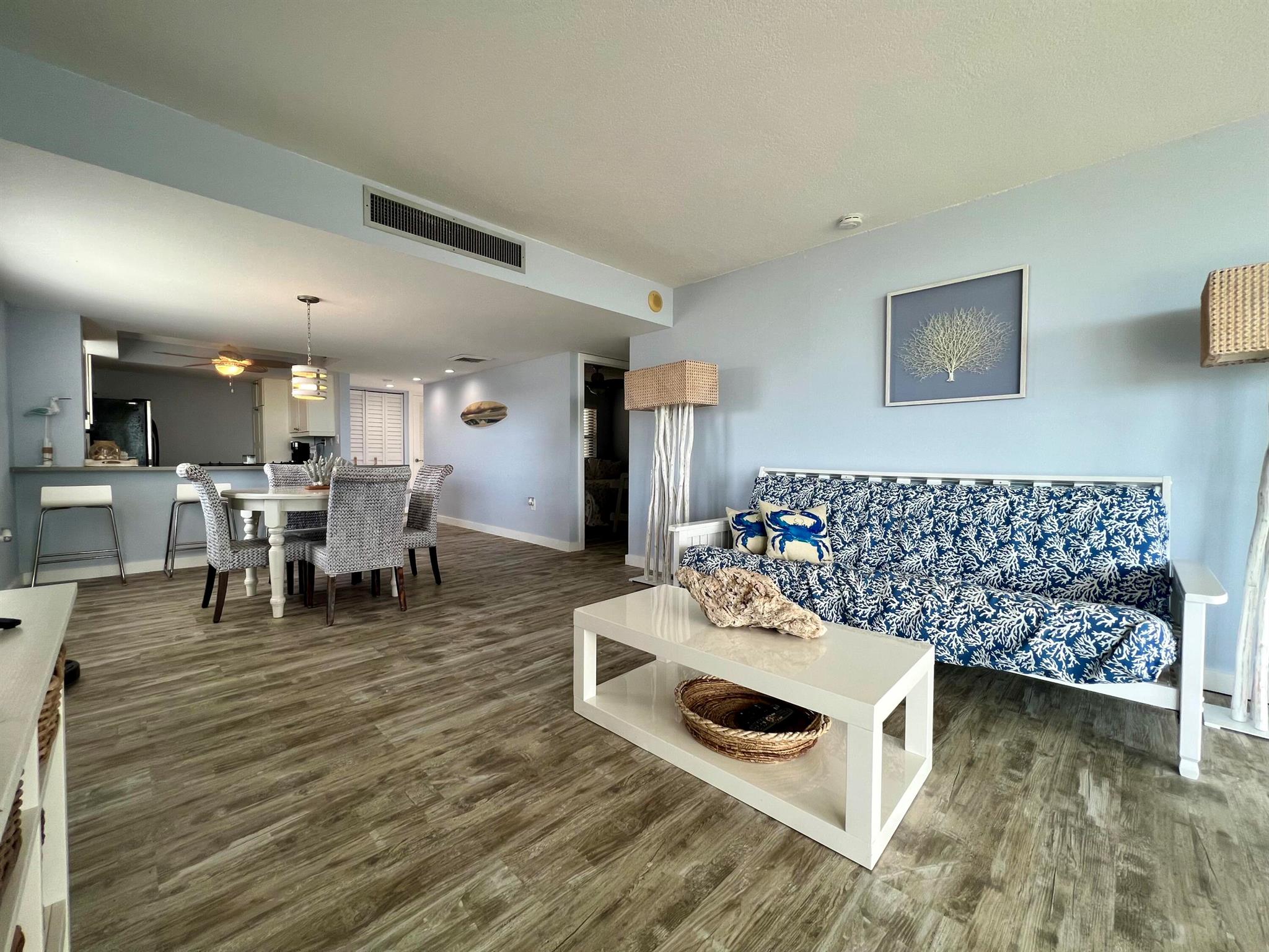 SEA PALMS CONDOMINIUM - Residential