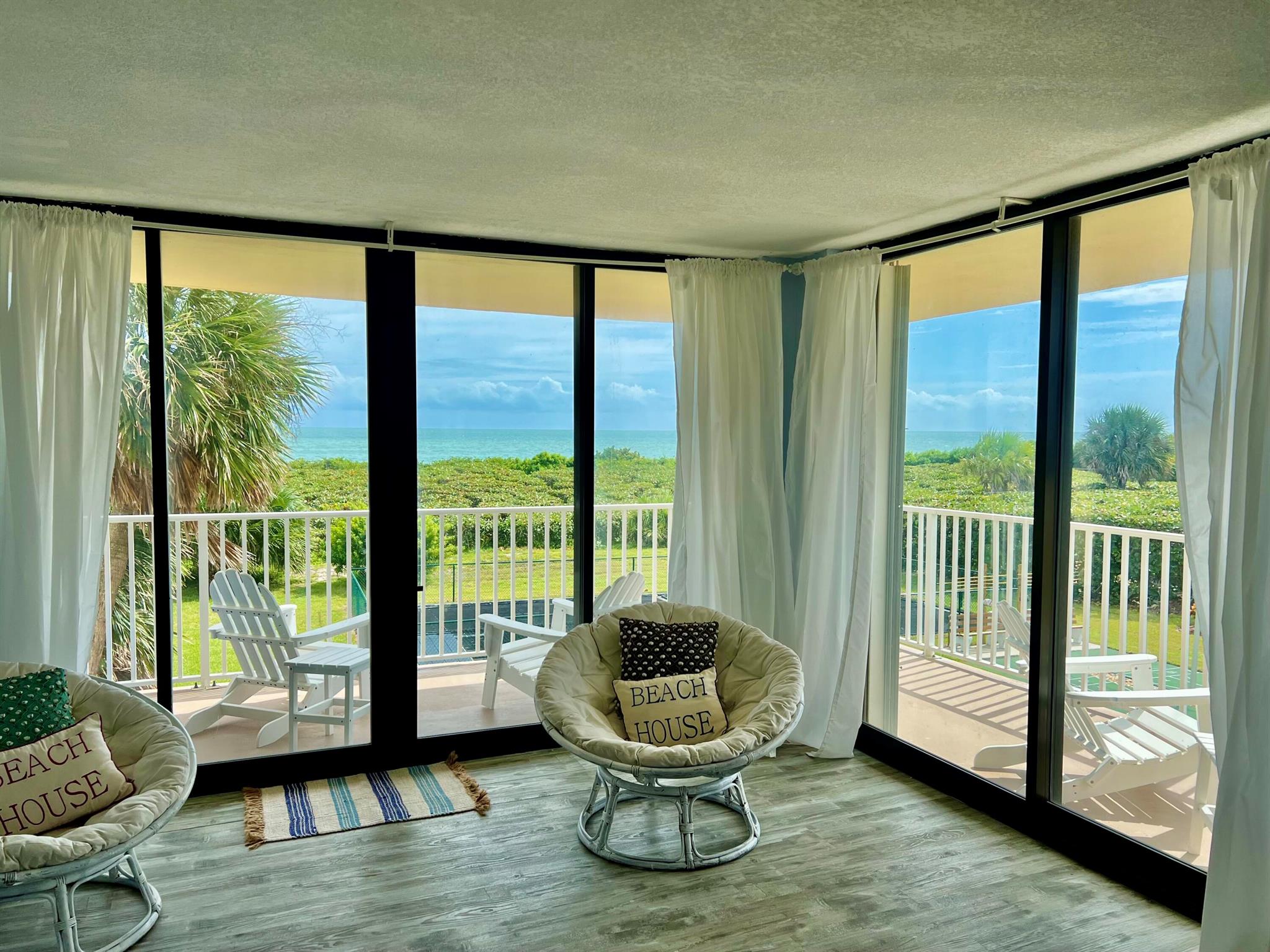 SEA PALMS CONDOMINIUM - Residential