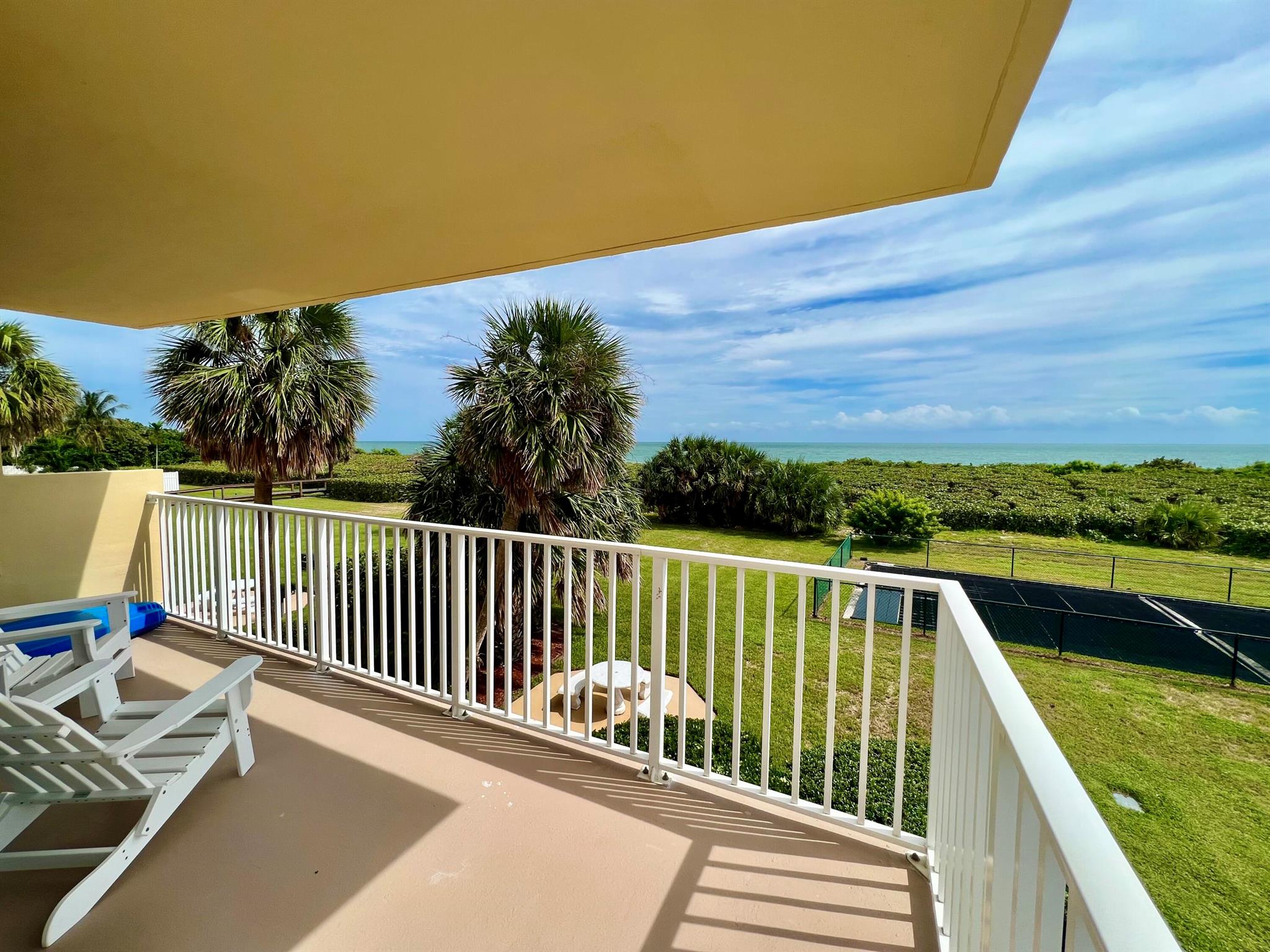 SEA PALMS CONDOMINIUM - Residential