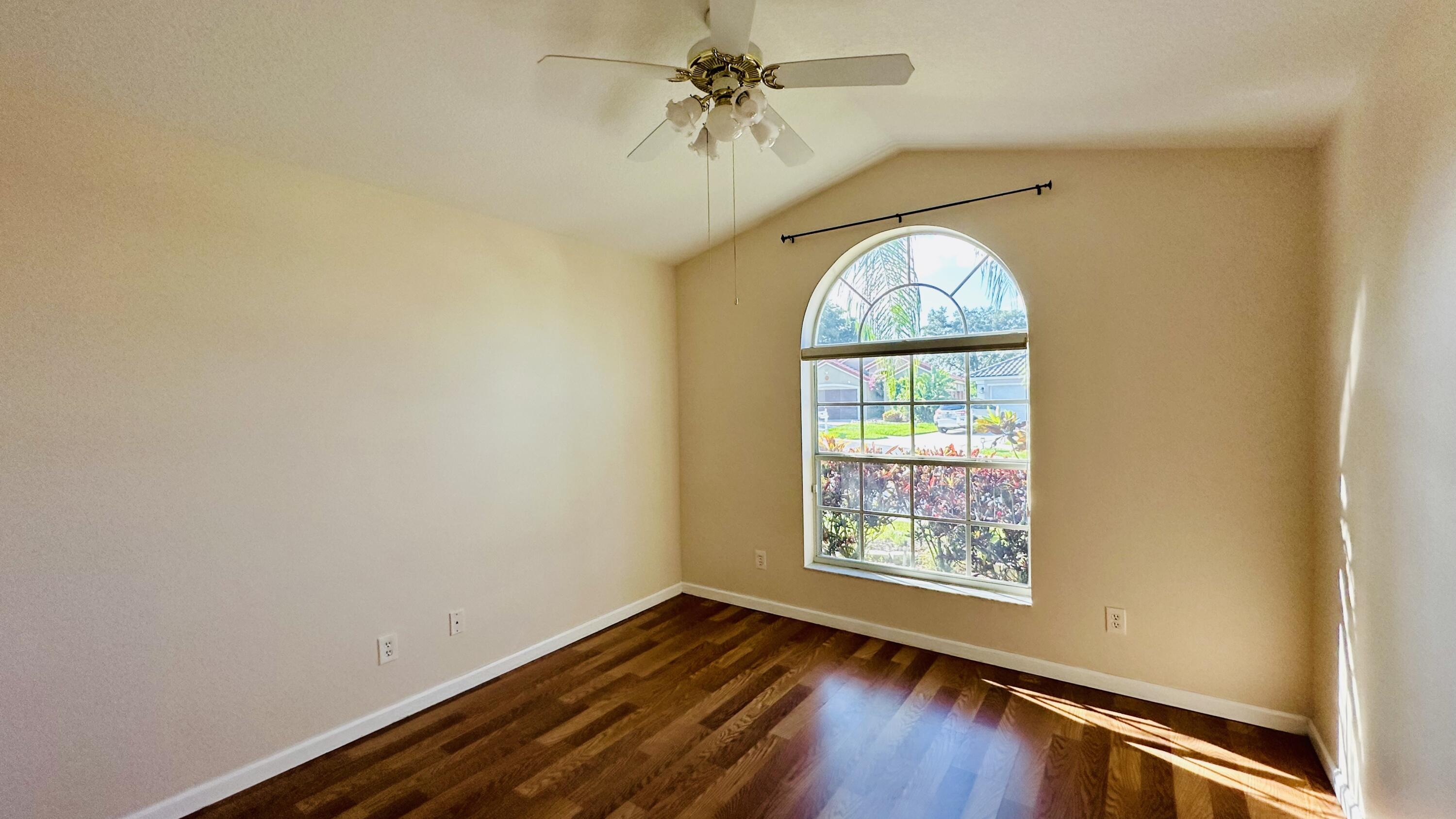 WELLINGTONS EDGE PAR 77 PH 2 - Residential Lease