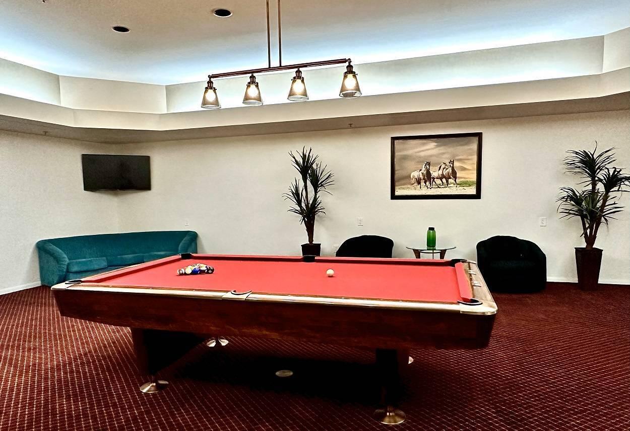 WELLINGTONS EDGE PAR 77 PH 2 - Residential Lease