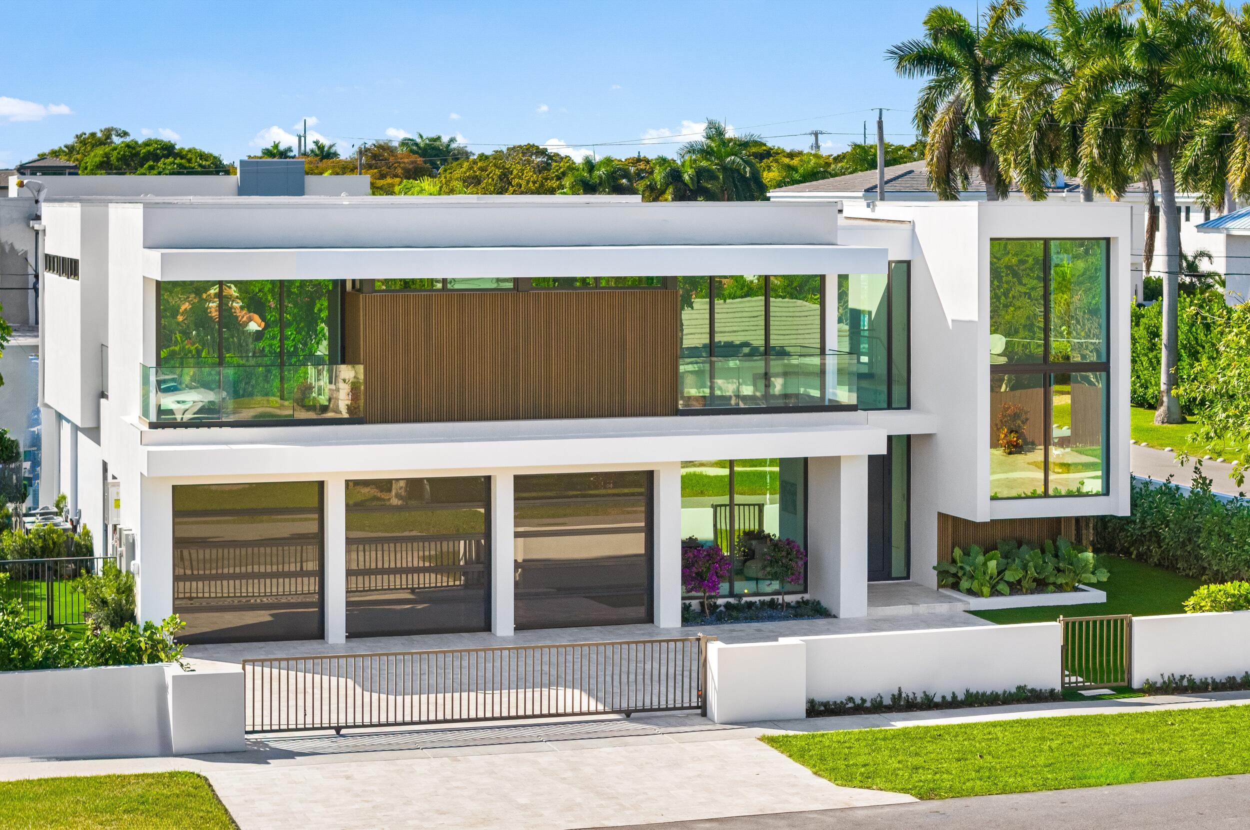 BOCA VILLAS - Residential