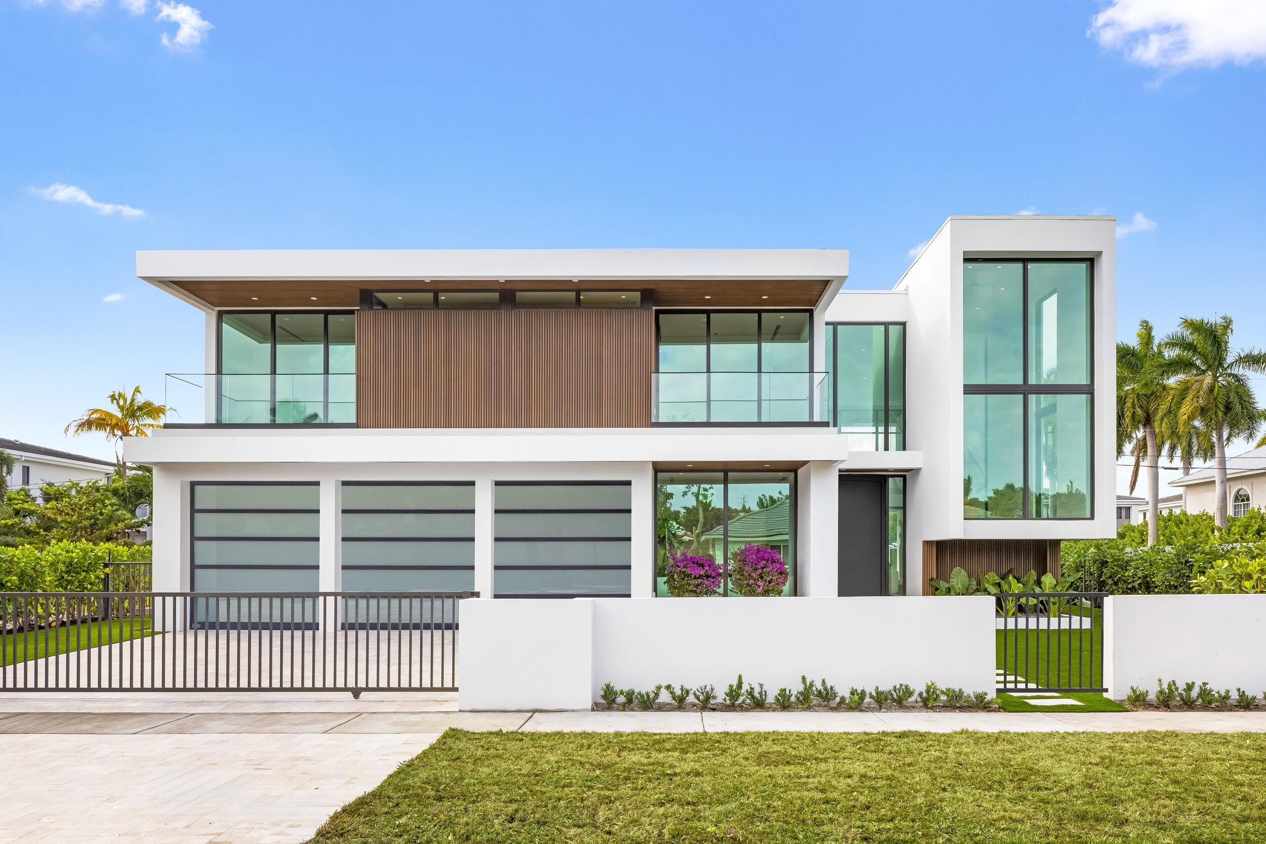 BOCA VILLAS - Residential