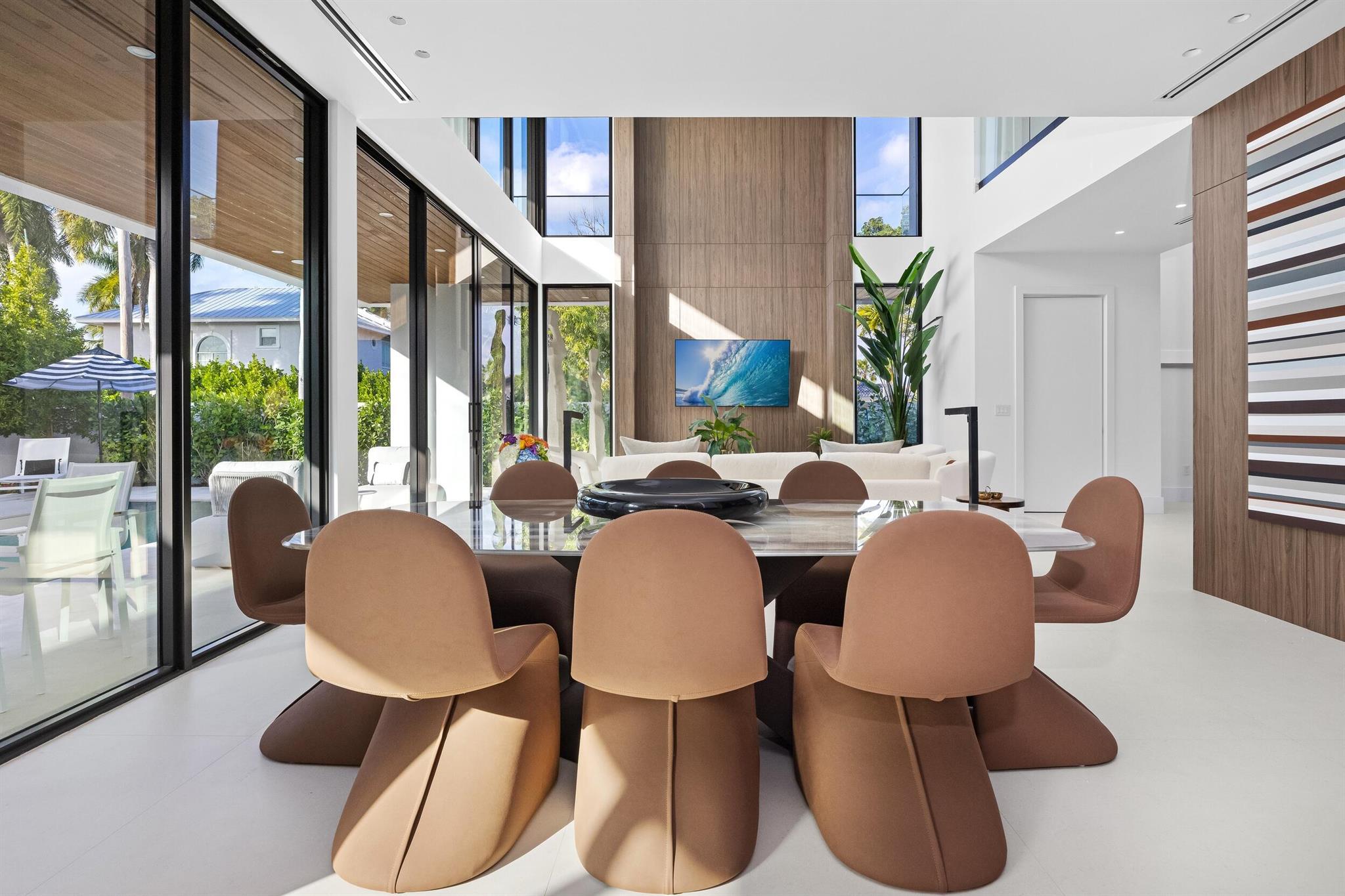 BOCA VILLAS - Residential