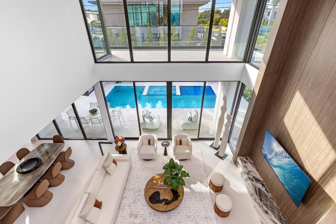 BOCA VILLAS - Residential