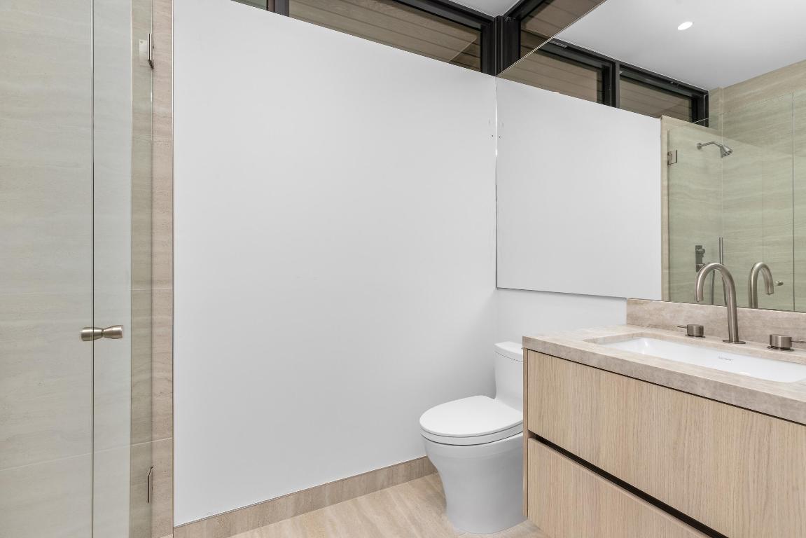 BOCA VILLAS - Residential