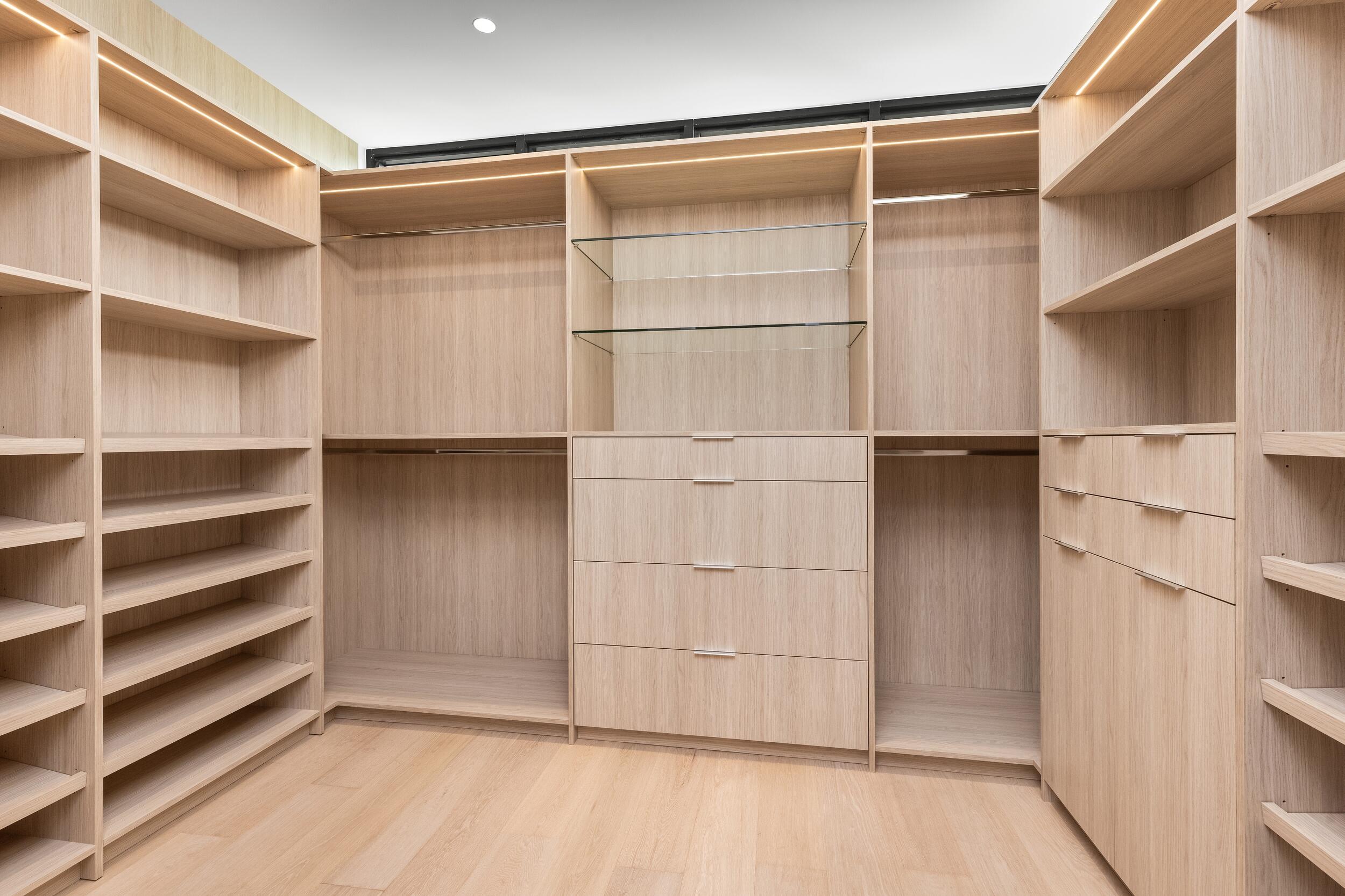 BOCA VILLAS - Residential