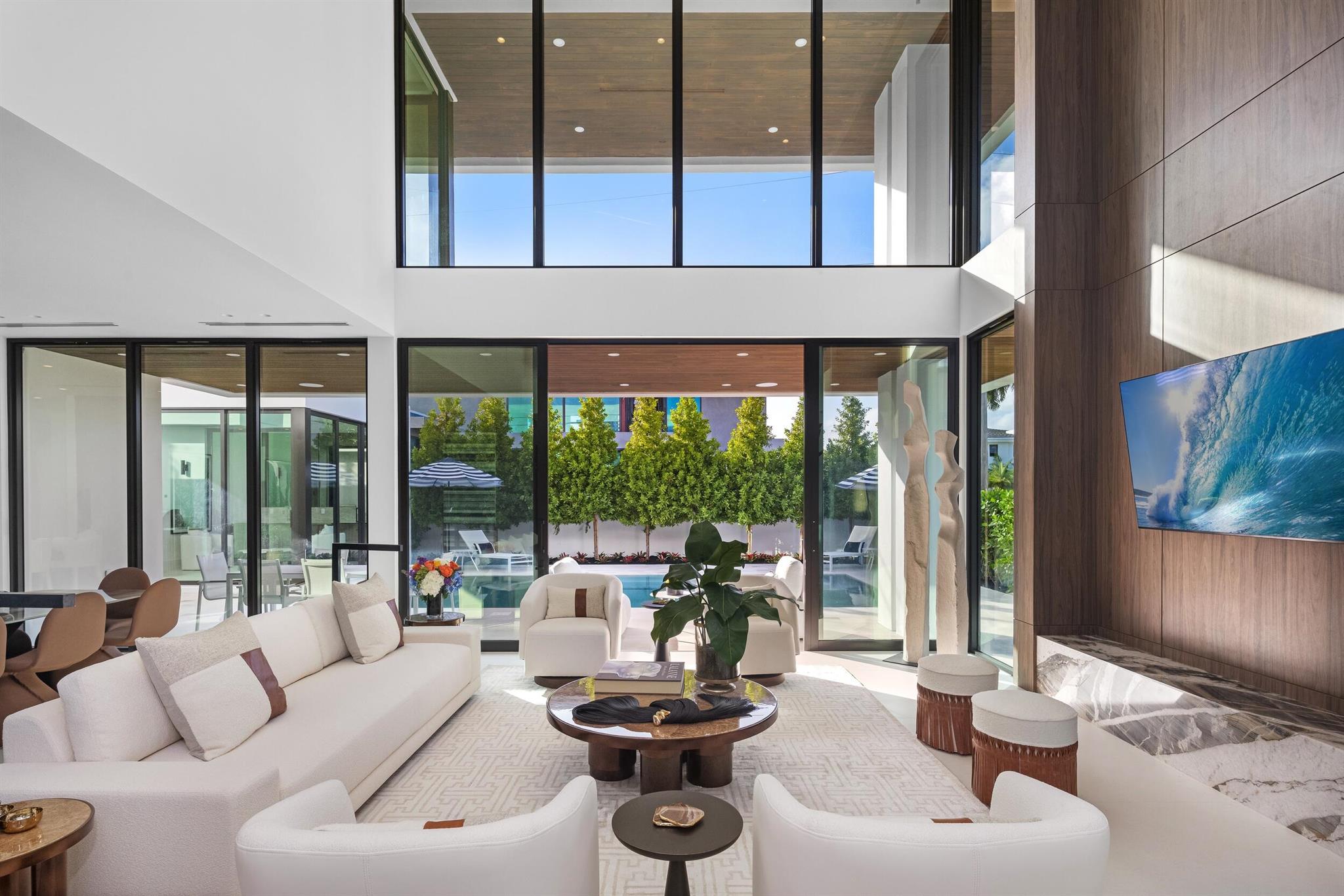 BOCA VILLAS - Residential