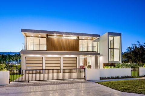 Tiny photo for 1099 NE 4th Avenue, Boca Raton, FL 33432 (MLS # R11150171)