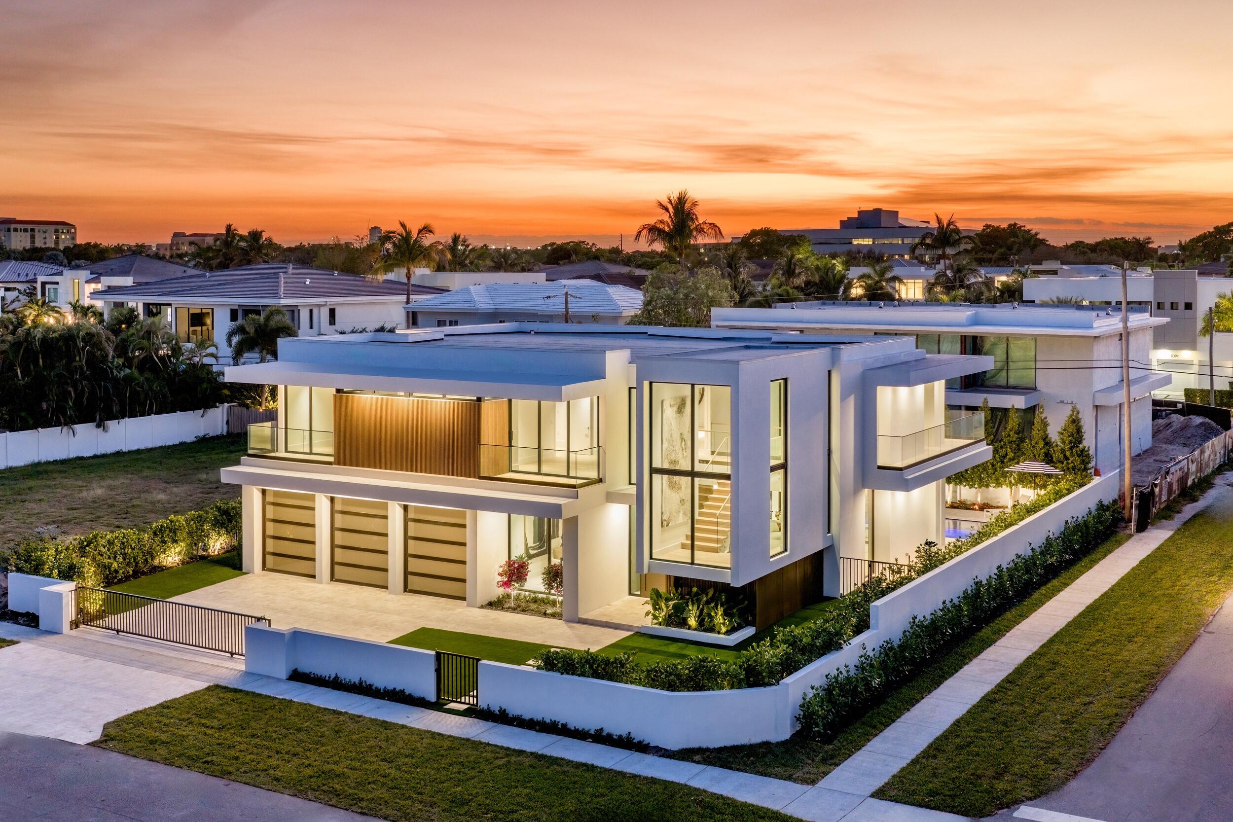 BOCA VILLAS - Residential