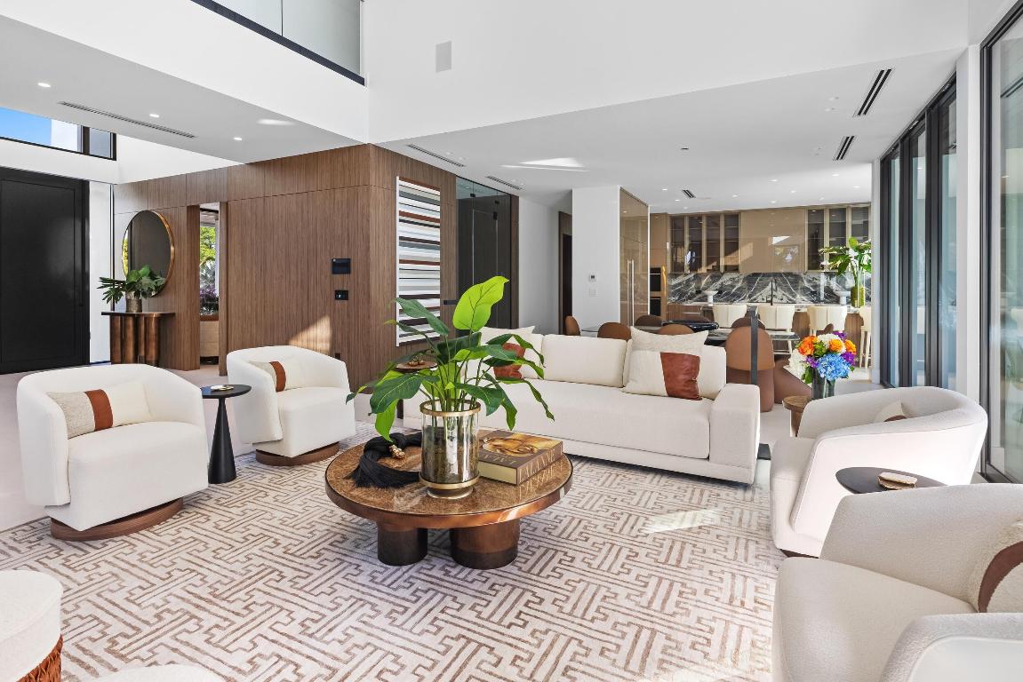 BOCA VILLAS - Residential