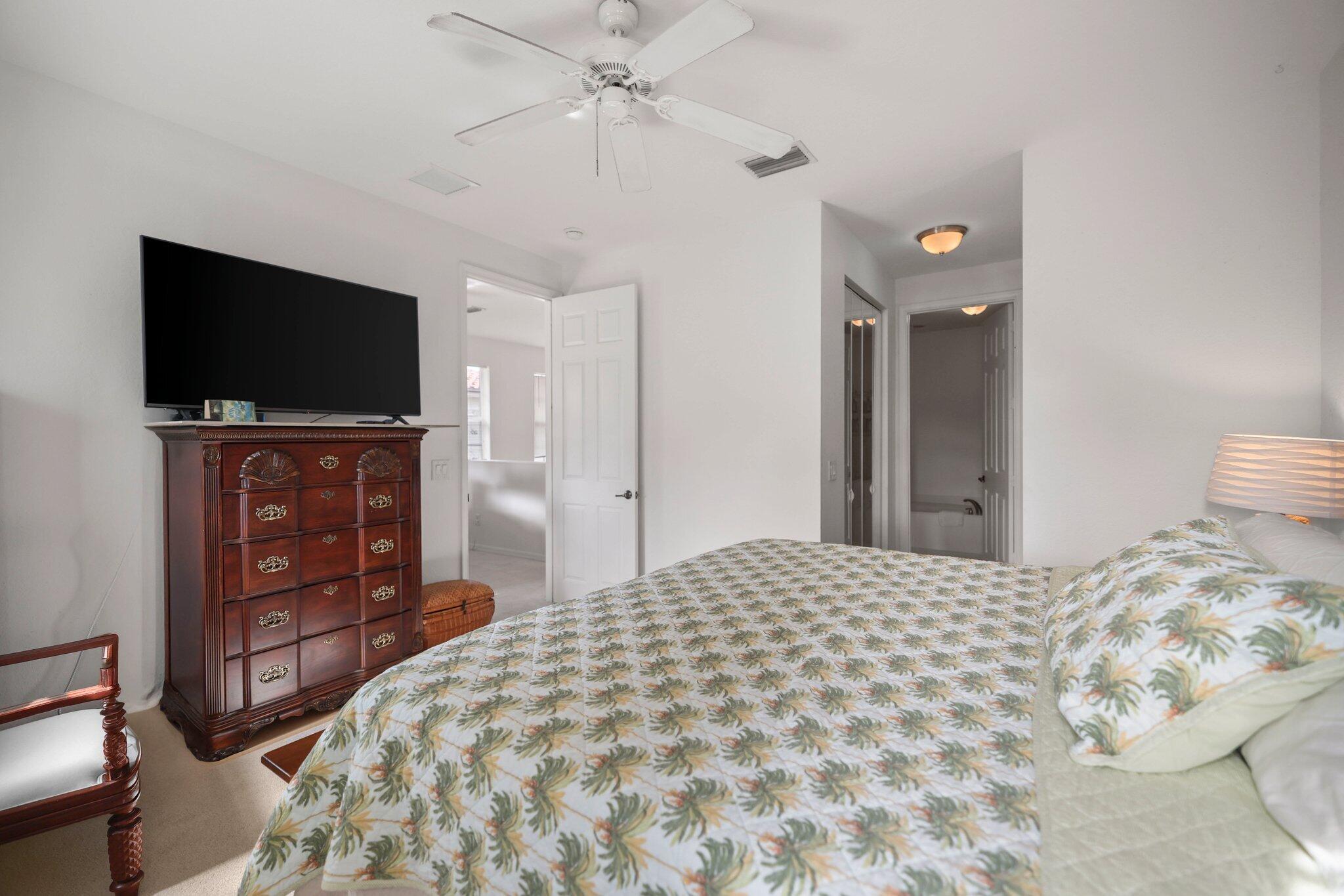 VILLAGE AT SWINTON SQUARE CONDO - Residential