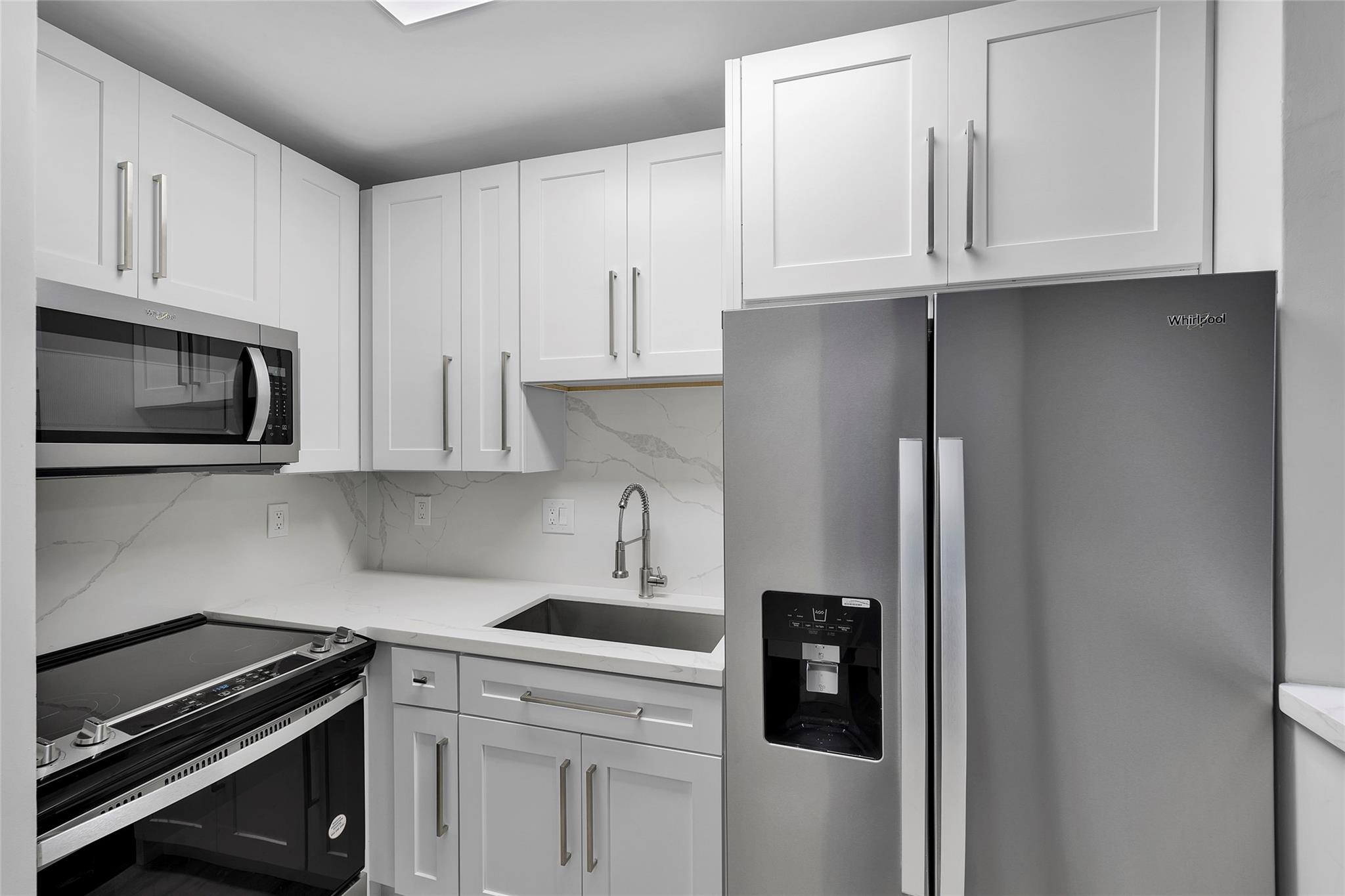 Pasadena Garden - Residential