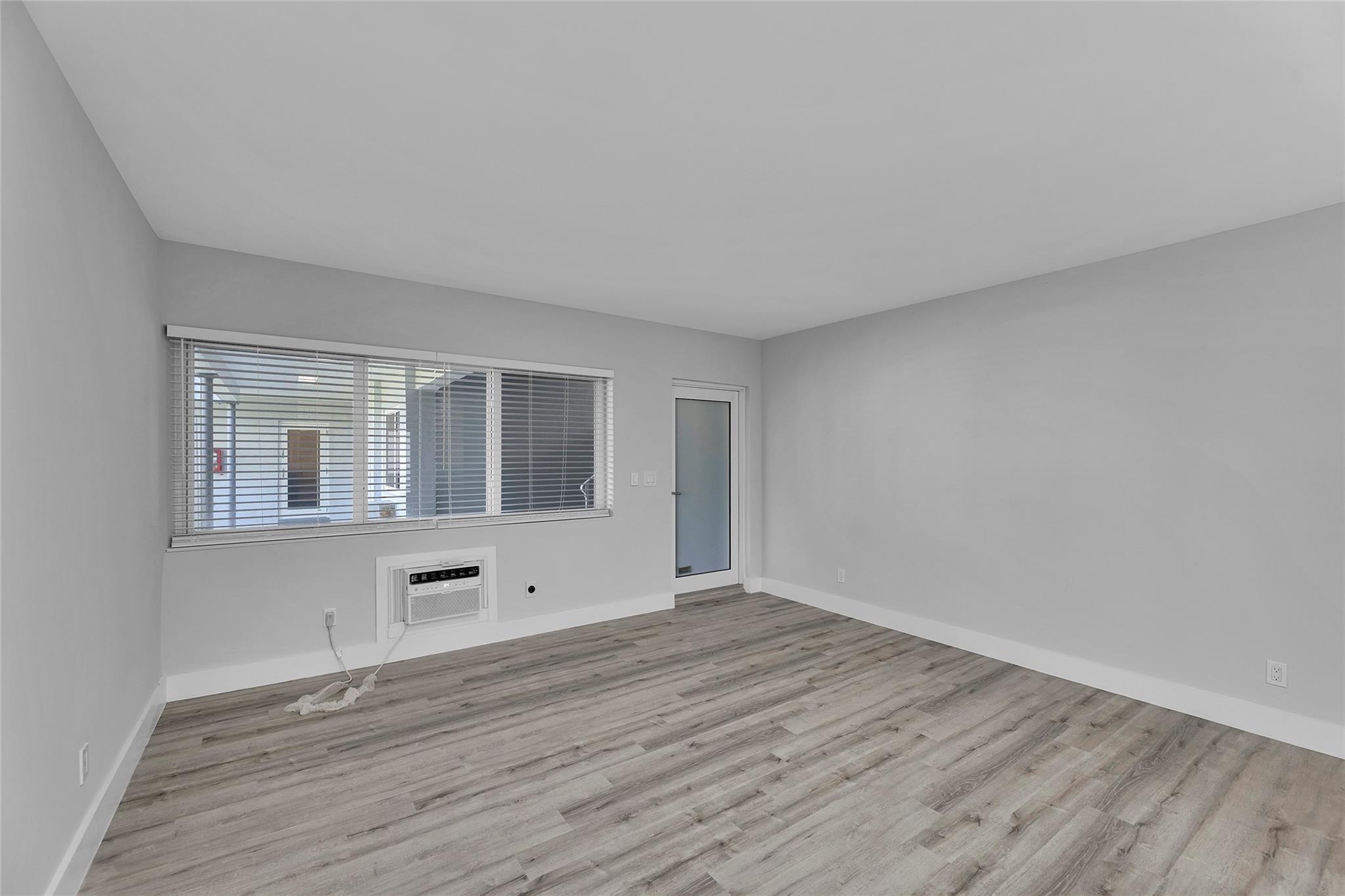 Pasadena Garden - Residential