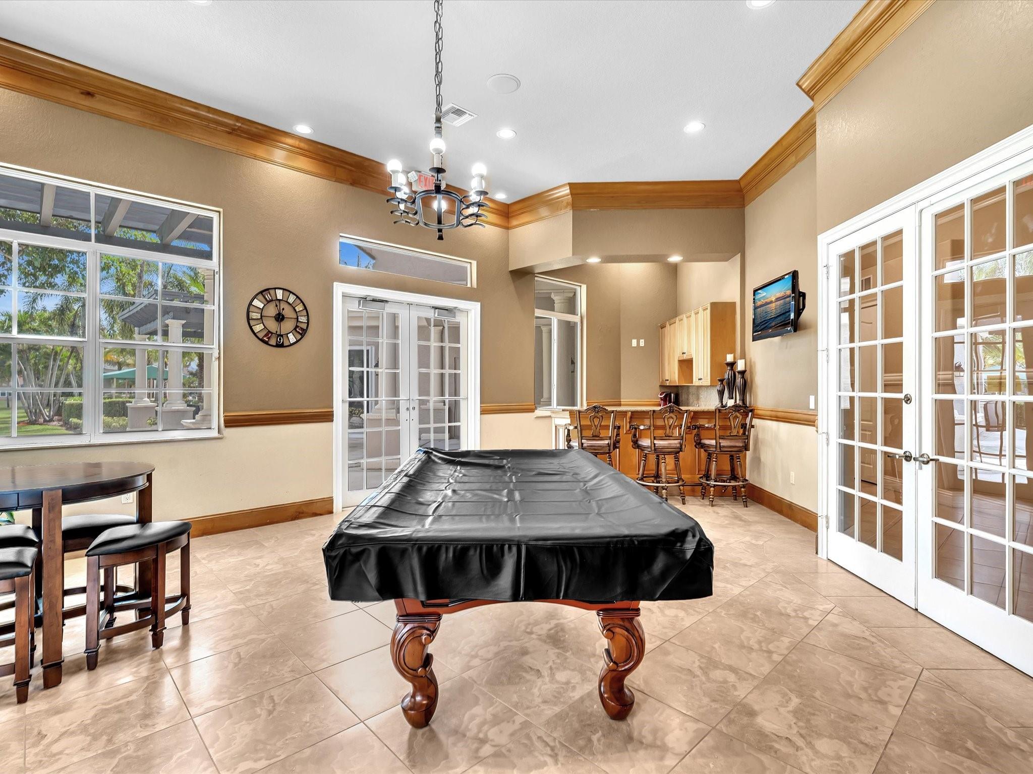 PARKLAND ISLES - Residential