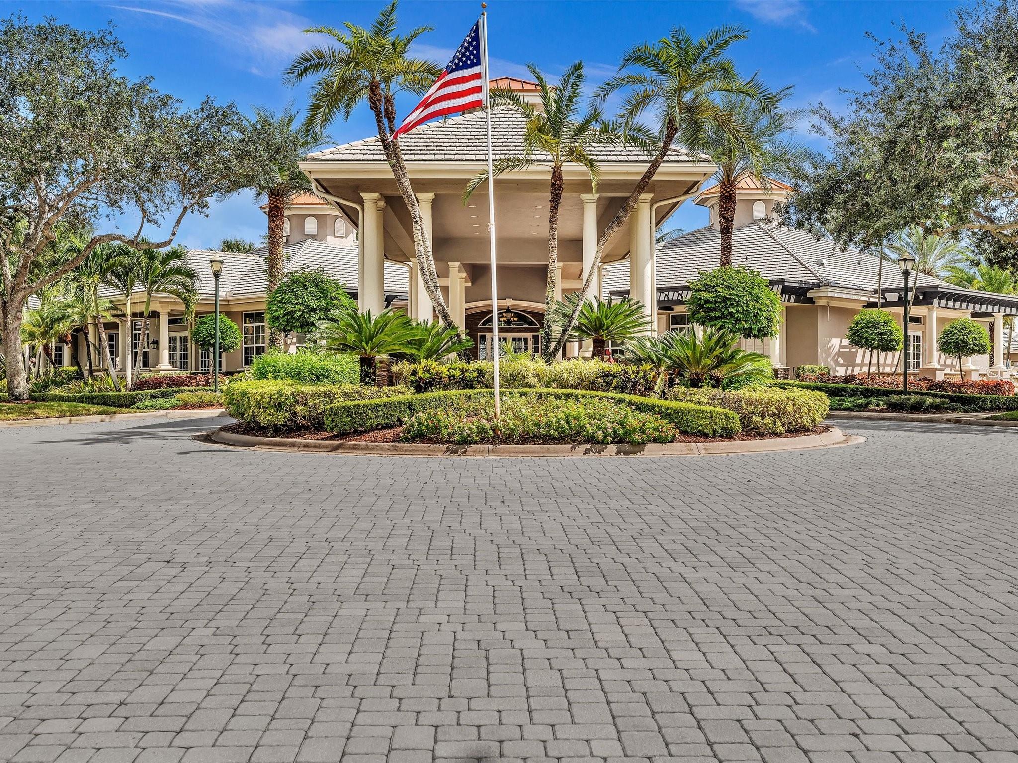 PARKLAND ISLES - Residential