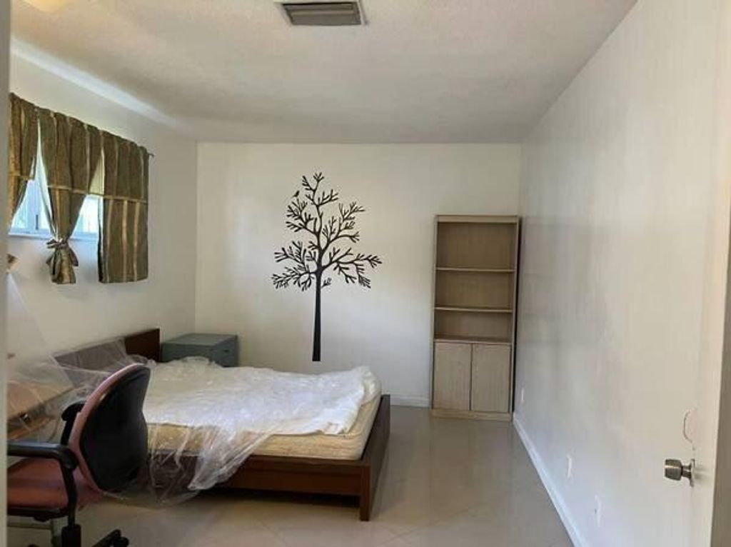 Photo of 1720 N 55th Avenue, Hollywood, FL 33021 (MLS # B26013581)