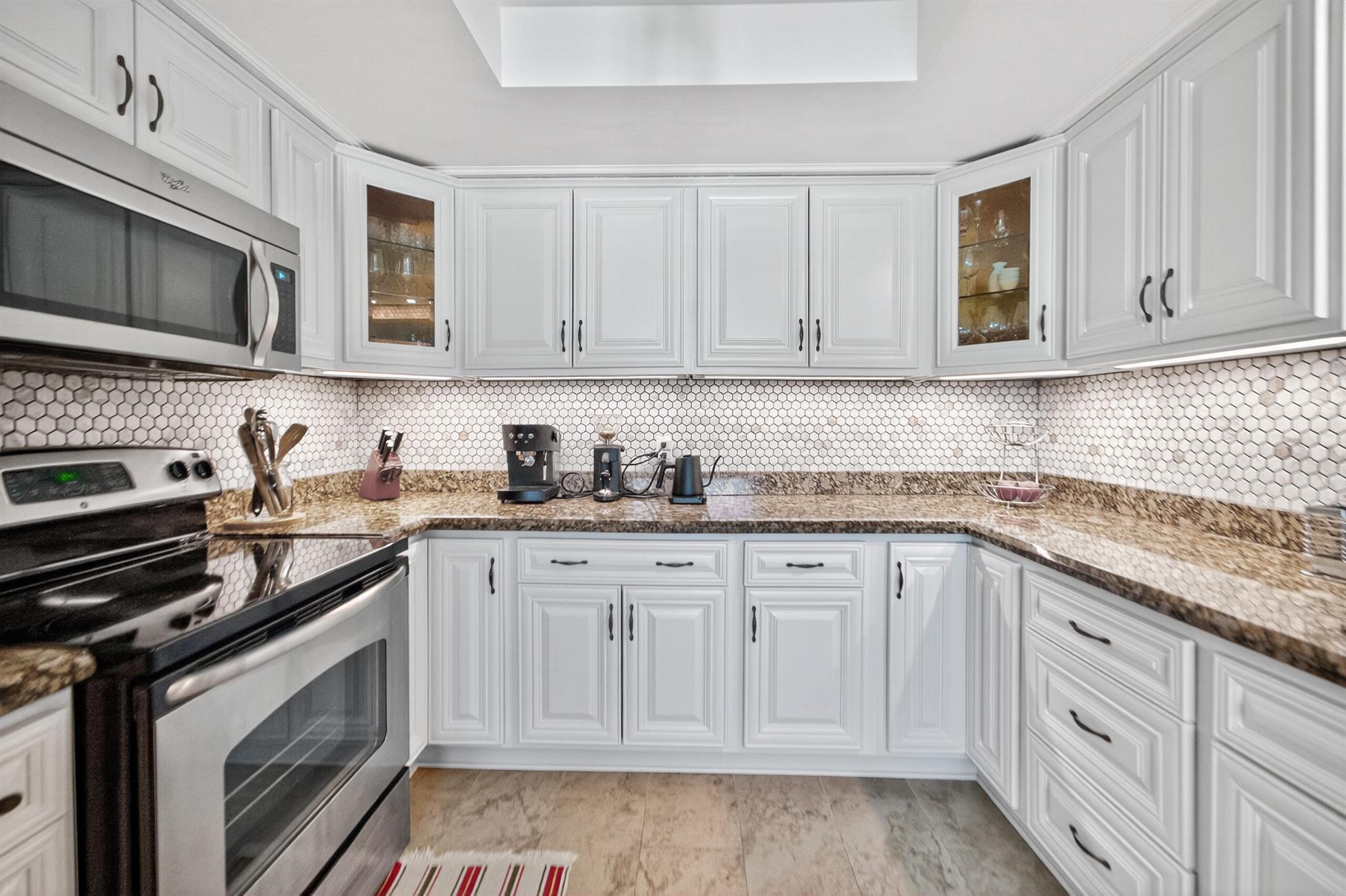 LAKEVIEW PARK AT RIVIERA - Residential