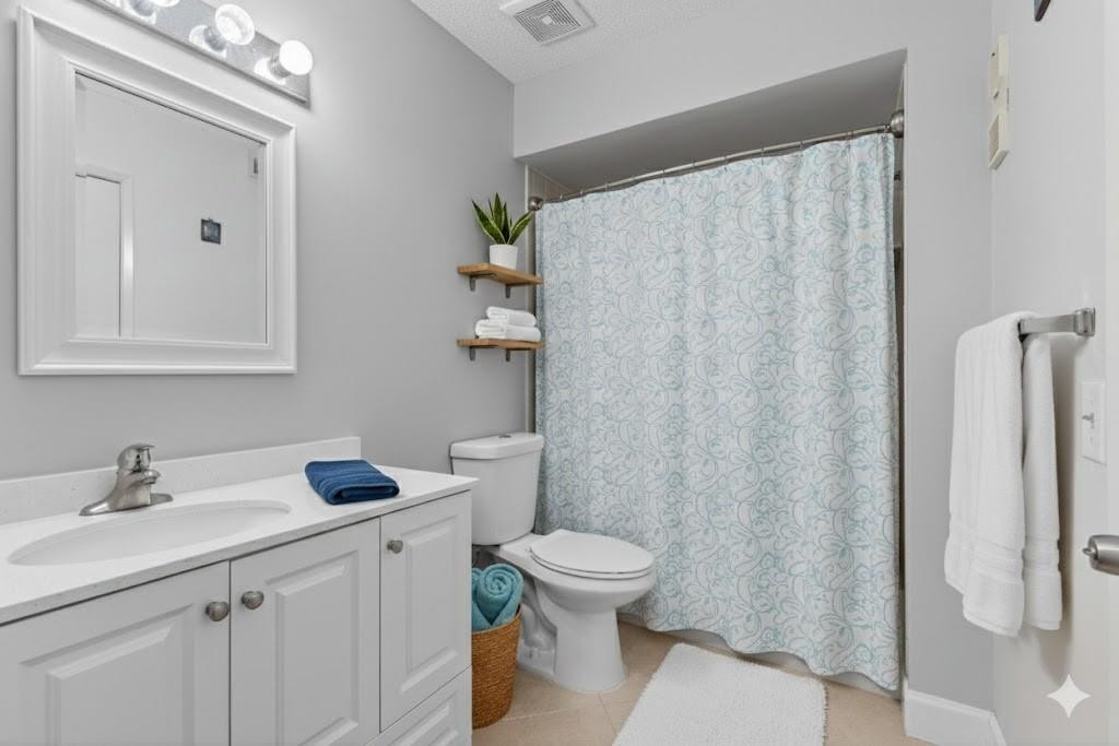 TOWN VILLAS - Residential