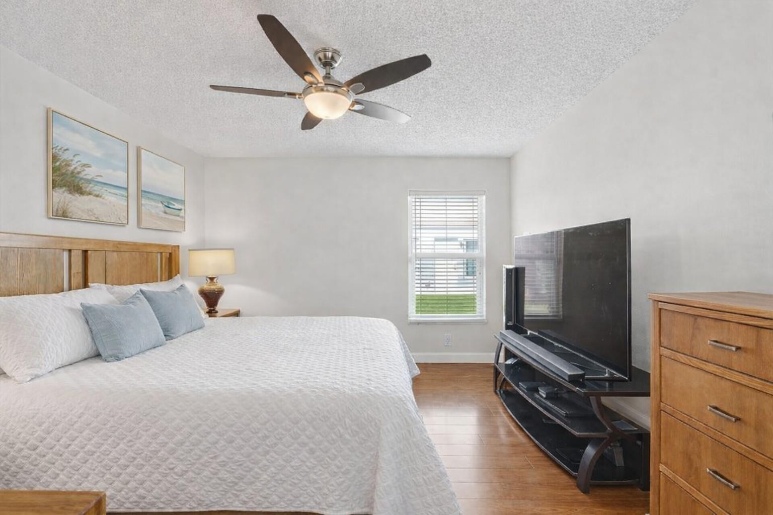 TOWN VILLAS - Residential