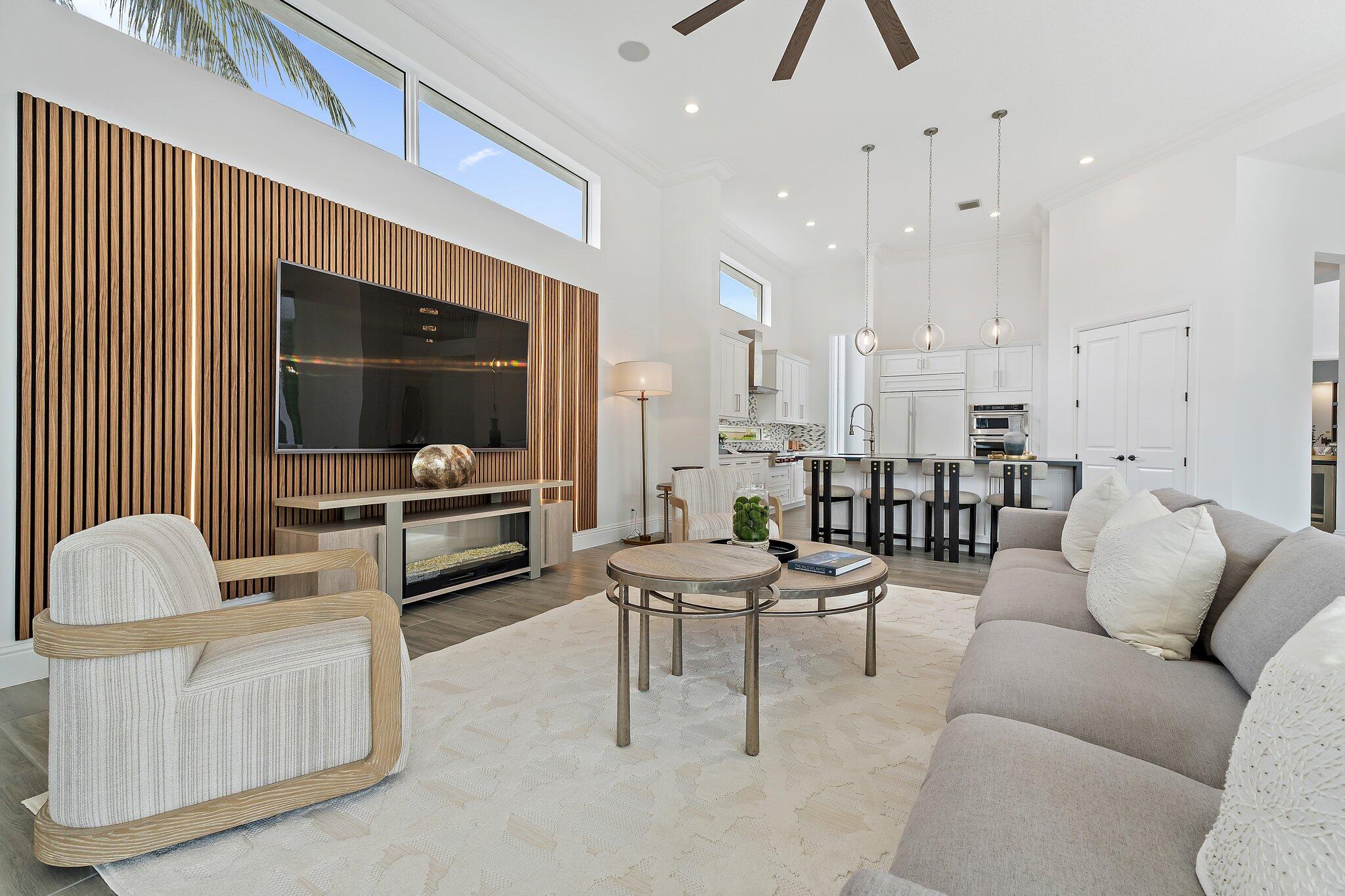 JUPITER COUNTRY CLUB - Residential