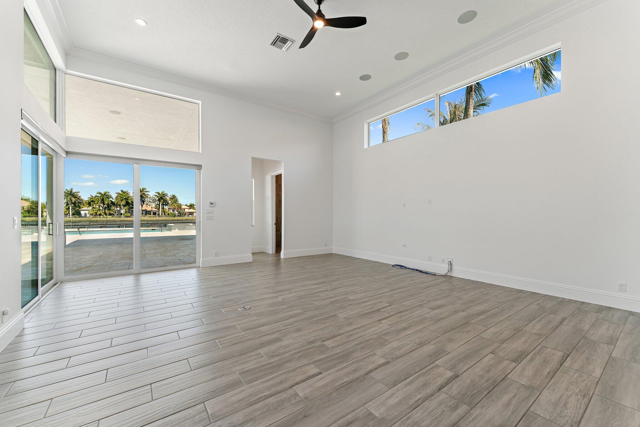 JUPITER COUNTRY CLUB - Residential