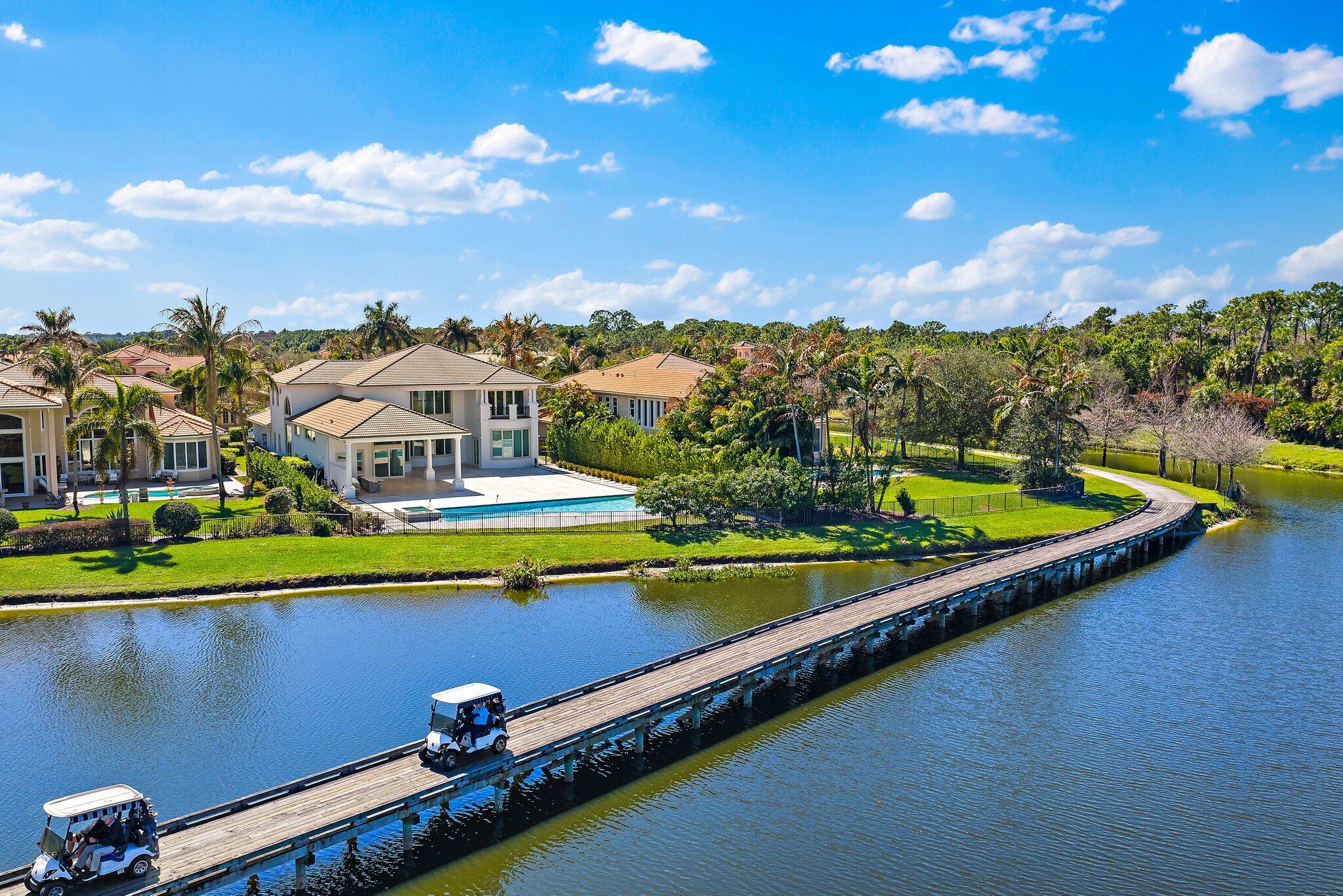 JUPITER COUNTRY CLUB - Residential