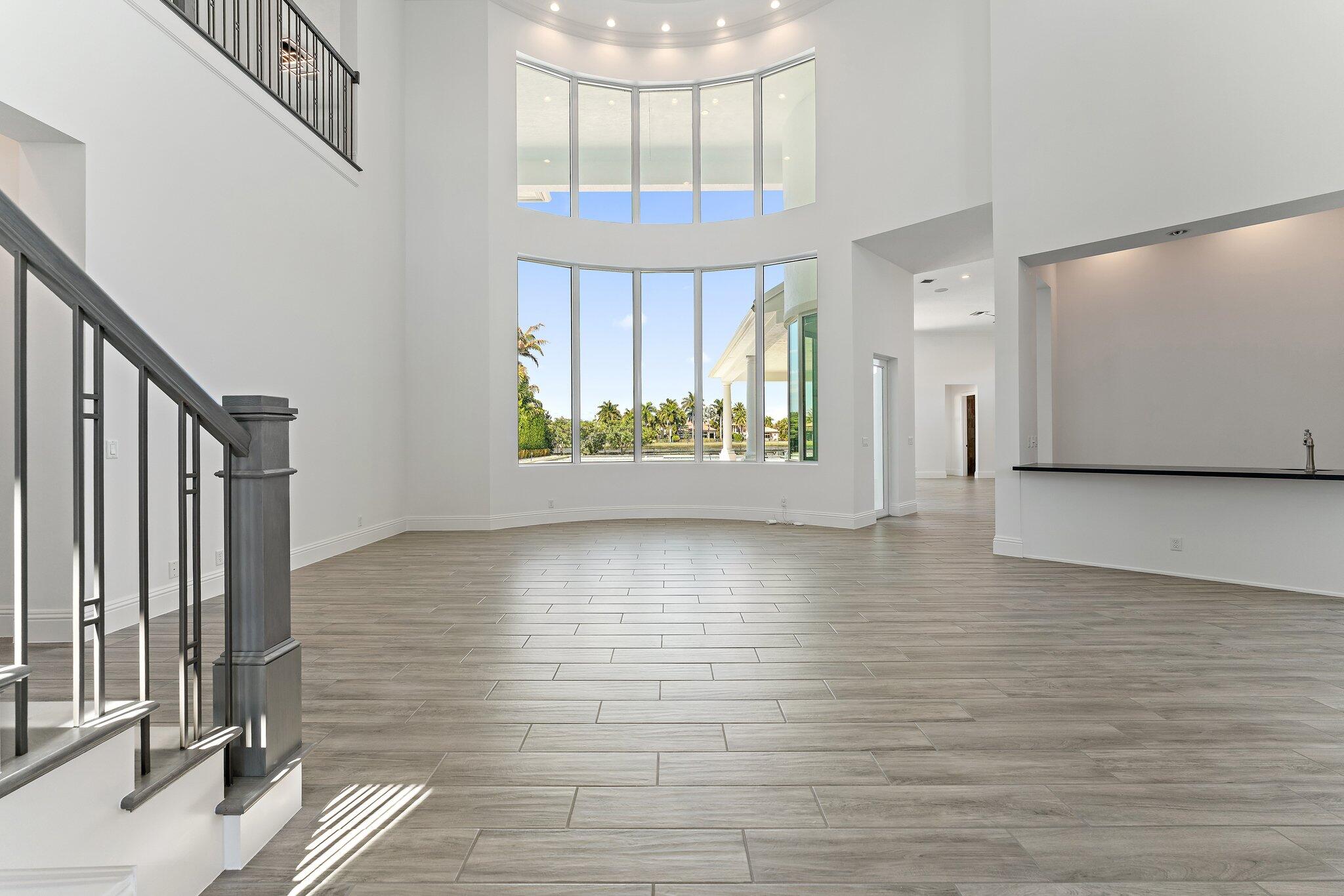 JUPITER COUNTRY CLUB - Residential