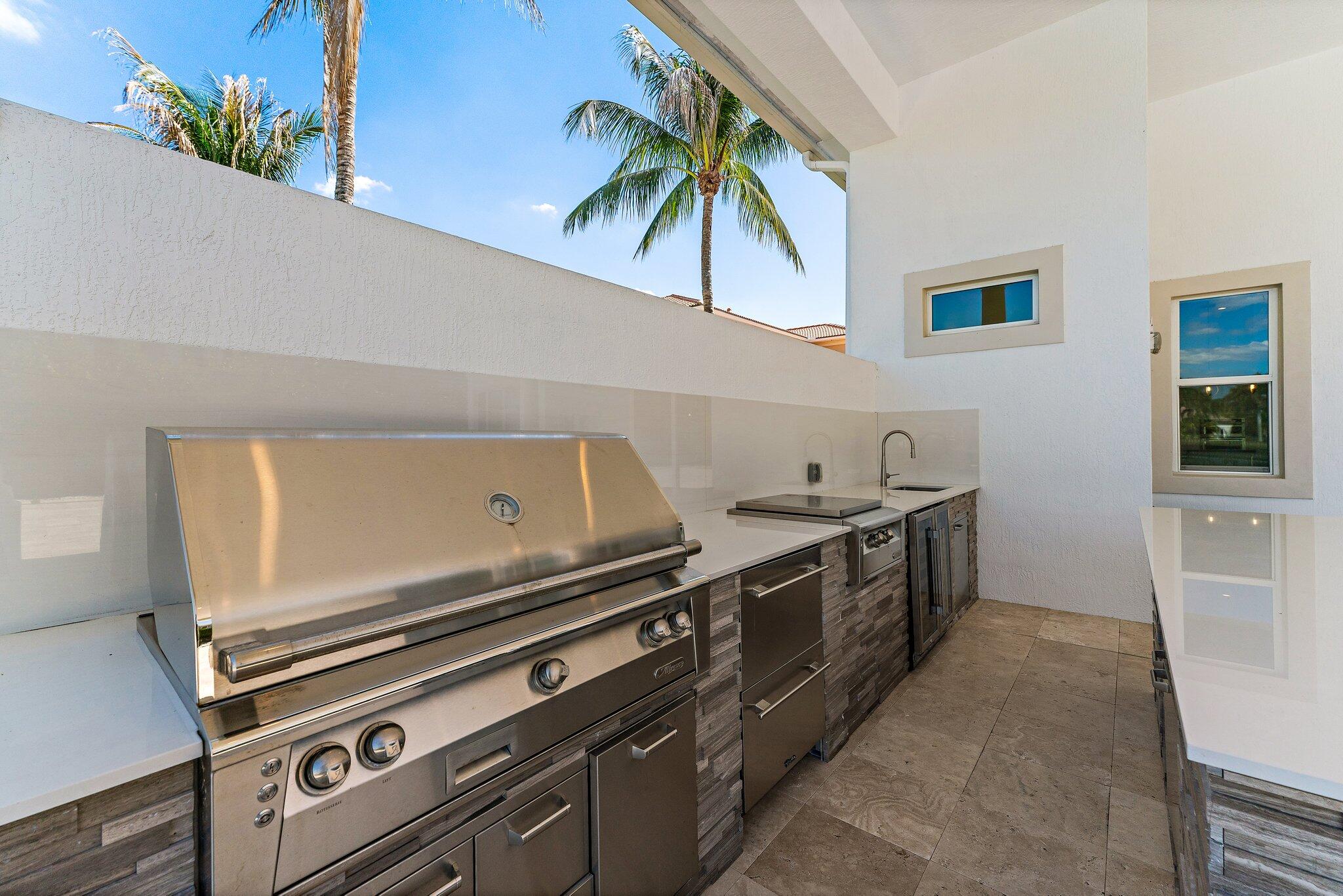 JUPITER COUNTRY CLUB - Residential