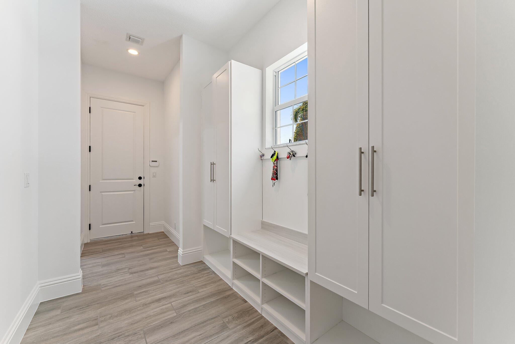 JUPITER COUNTRY CLUB - Residential