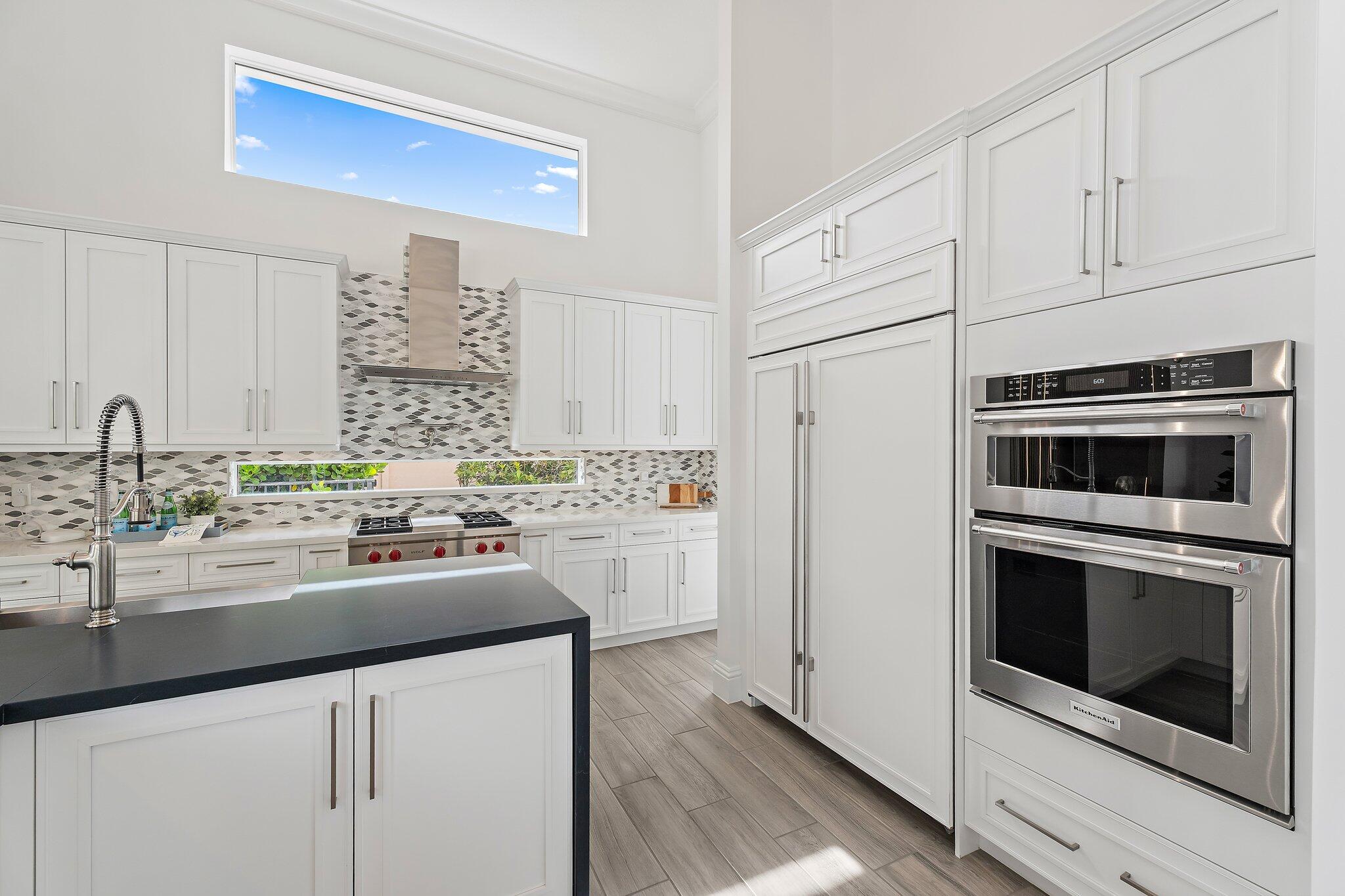 JUPITER COUNTRY CLUB - Residential