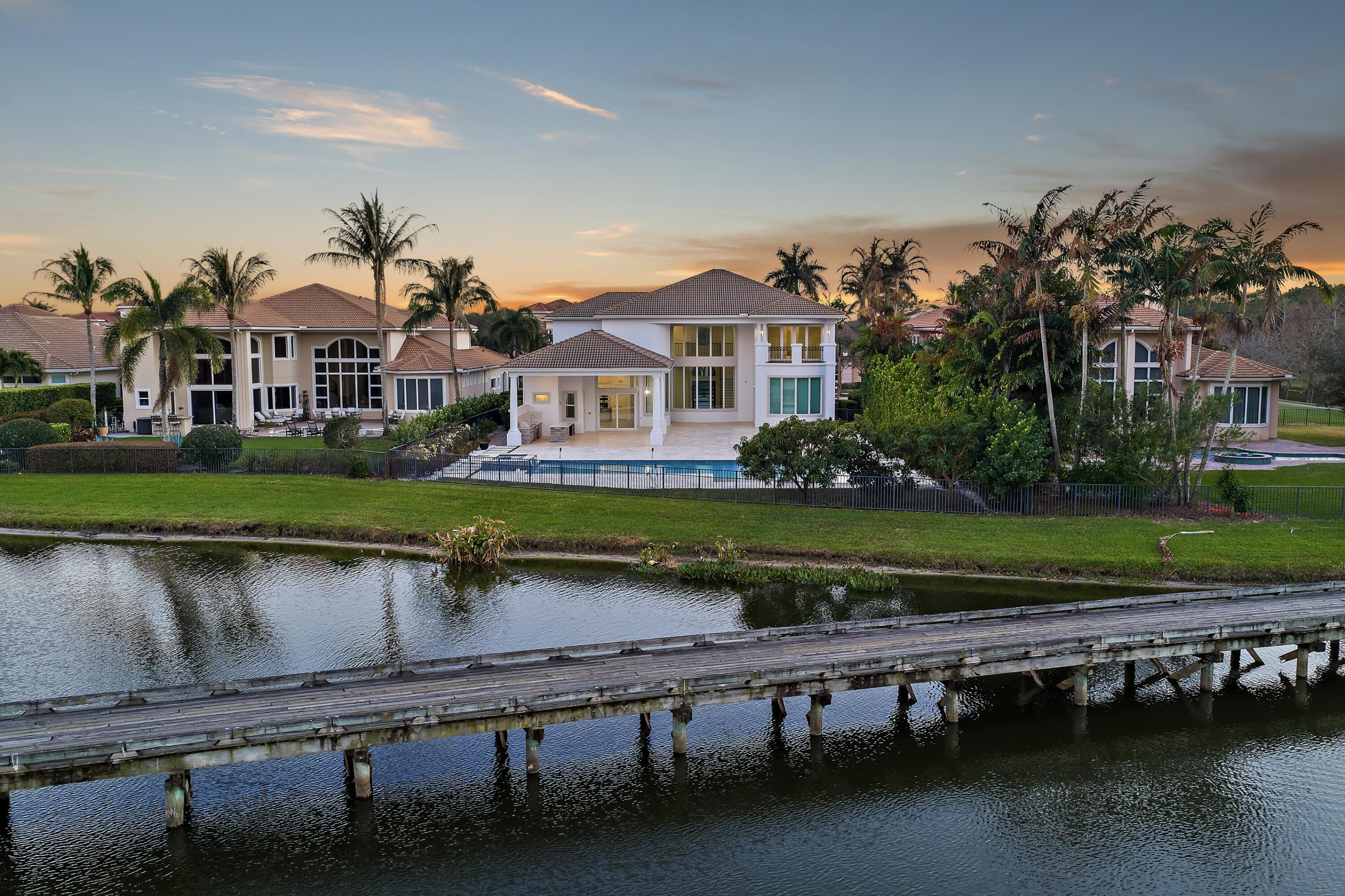 JUPITER COUNTRY CLUB - Residential