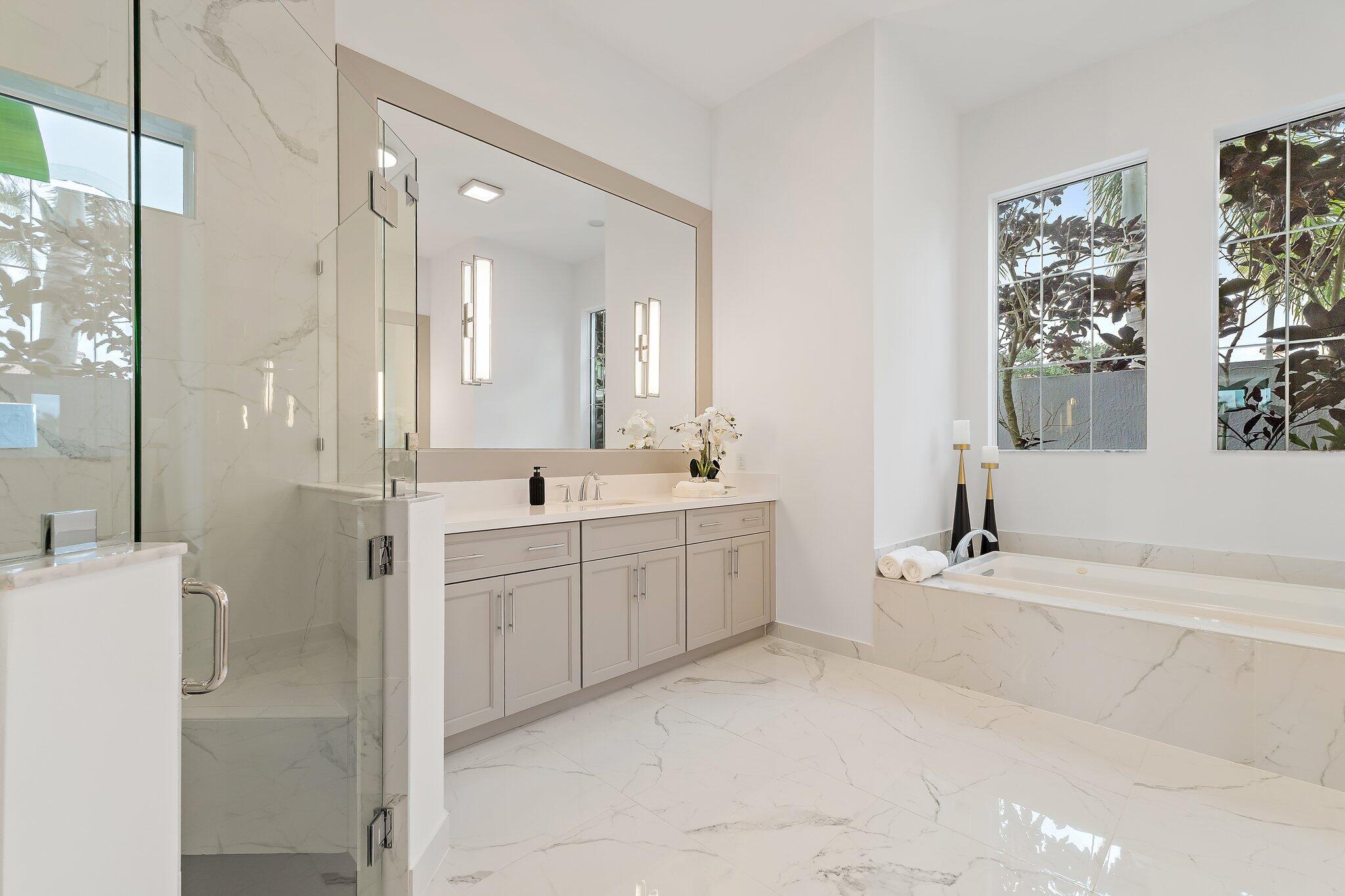JUPITER COUNTRY CLUB - Residential