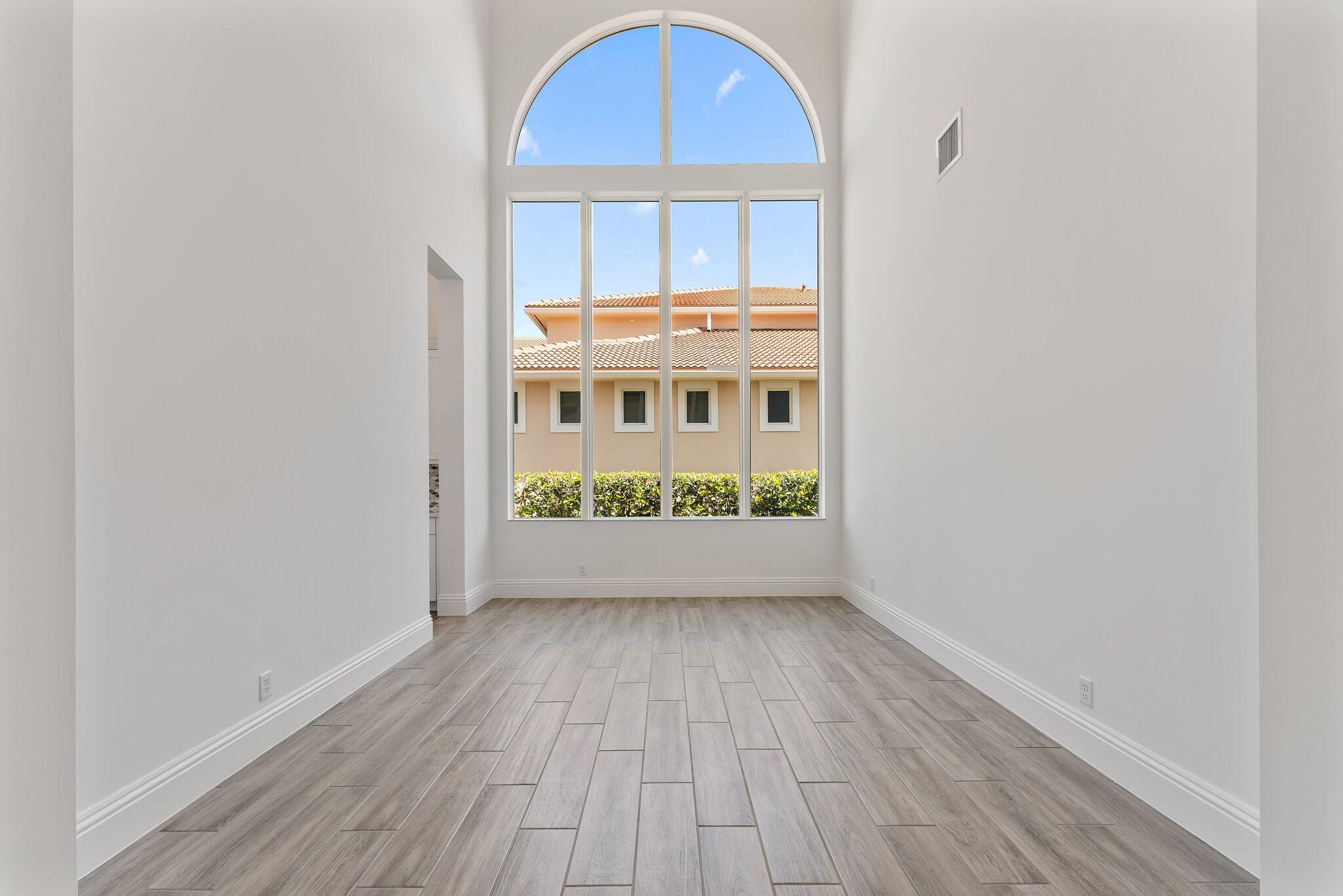 JUPITER COUNTRY CLUB - Residential