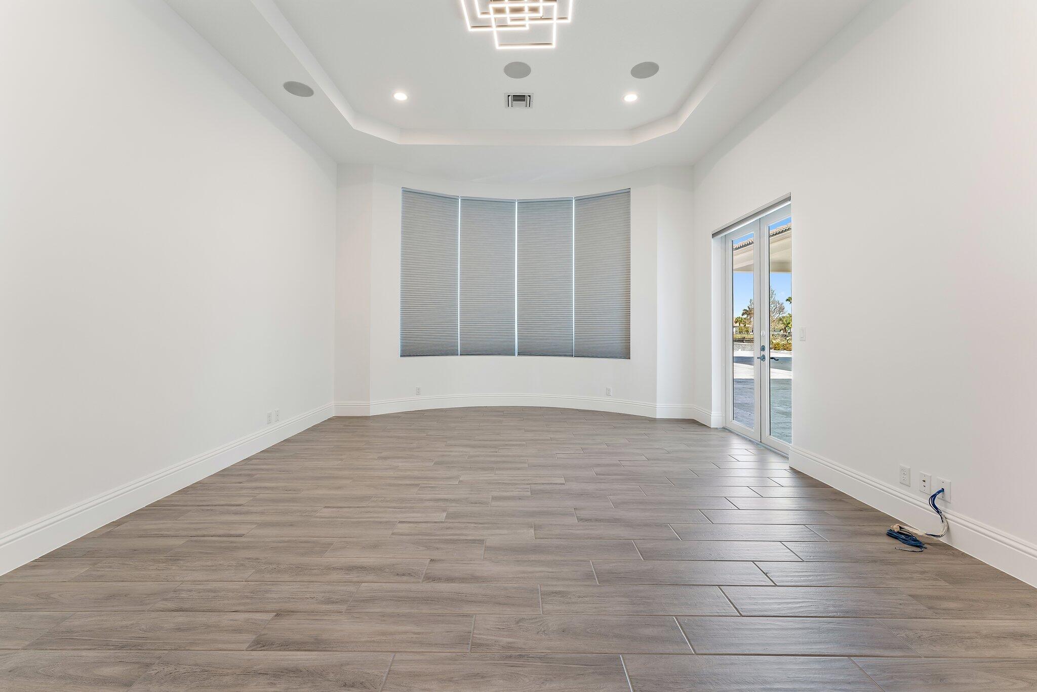 JUPITER COUNTRY CLUB - Residential