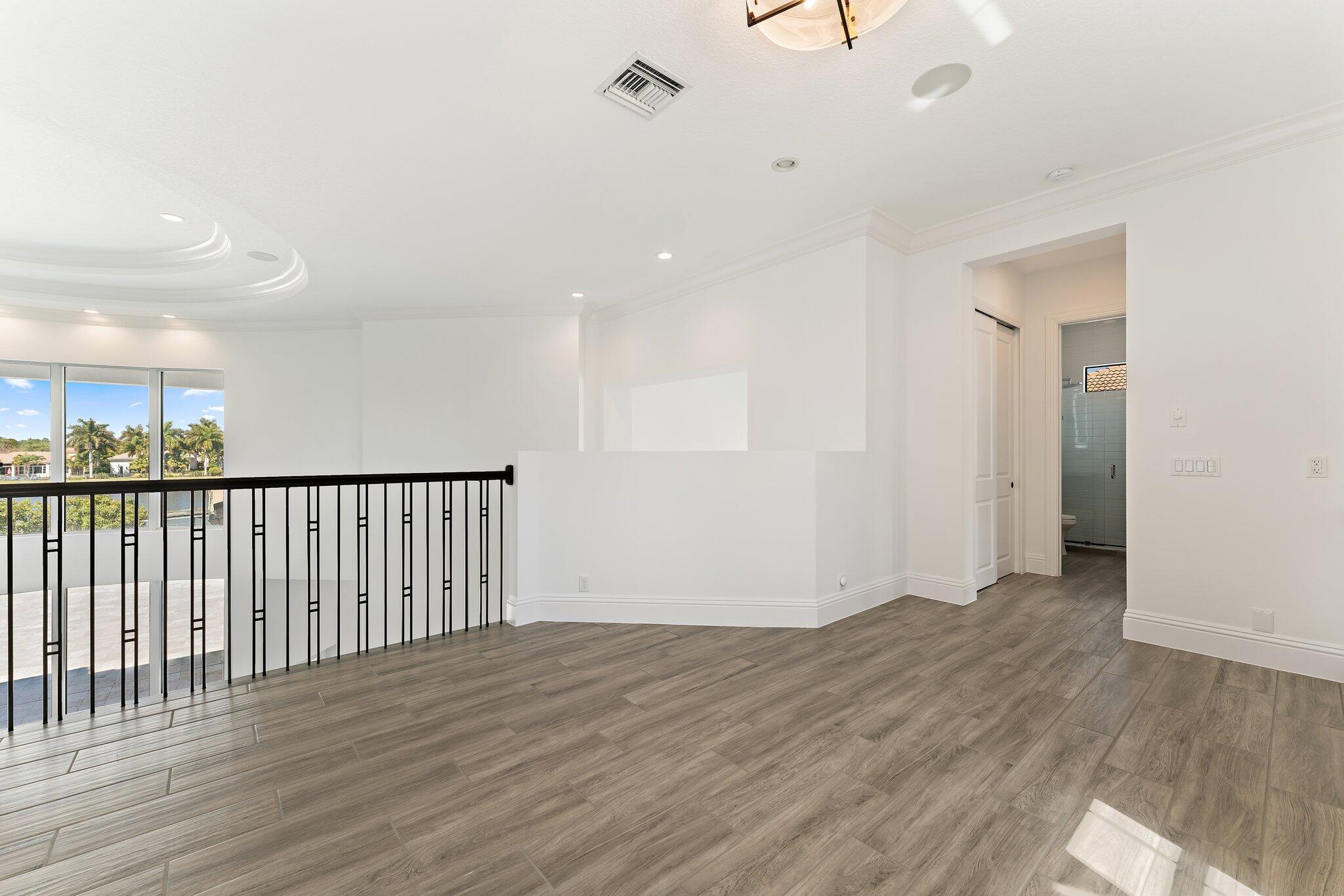 JUPITER COUNTRY CLUB - Residential