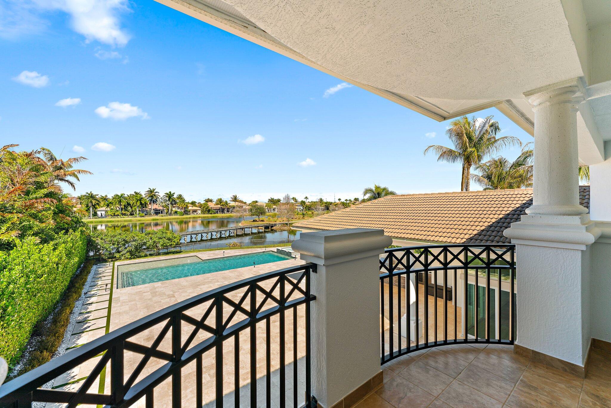 JUPITER COUNTRY CLUB - Residential