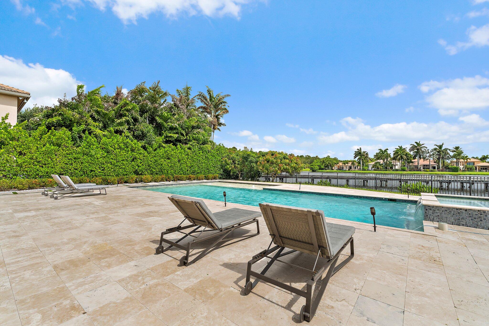 JUPITER COUNTRY CLUB - Residential