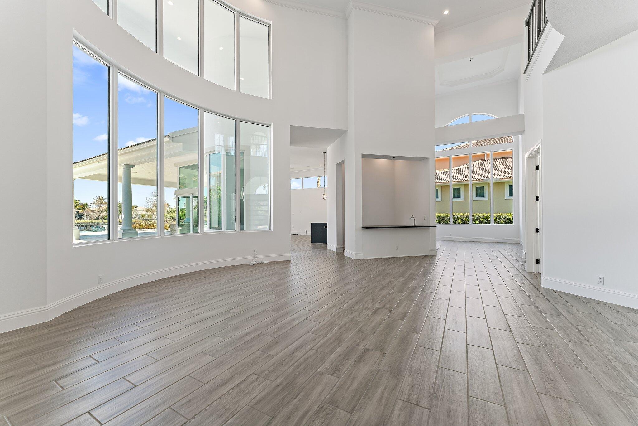 JUPITER COUNTRY CLUB - Residential