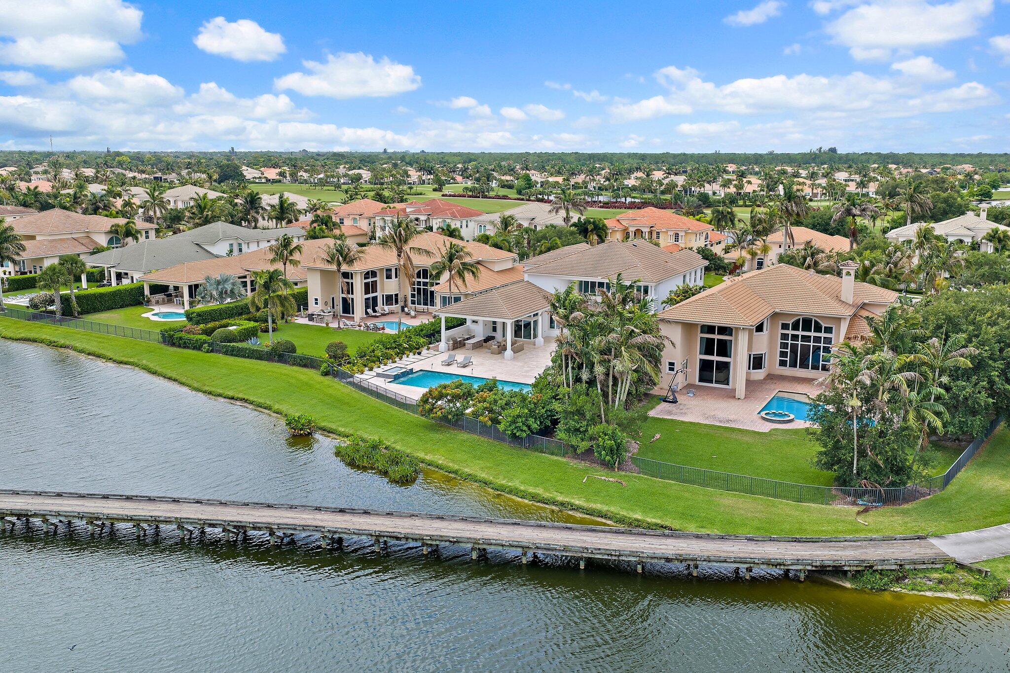 JUPITER COUNTRY CLUB - Residential